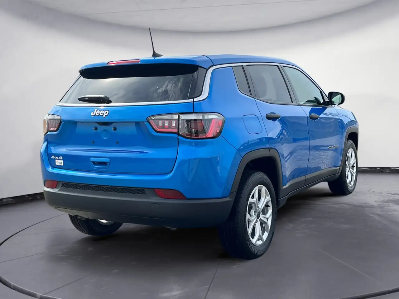 Jeep Compass снимка Jeep Compass
