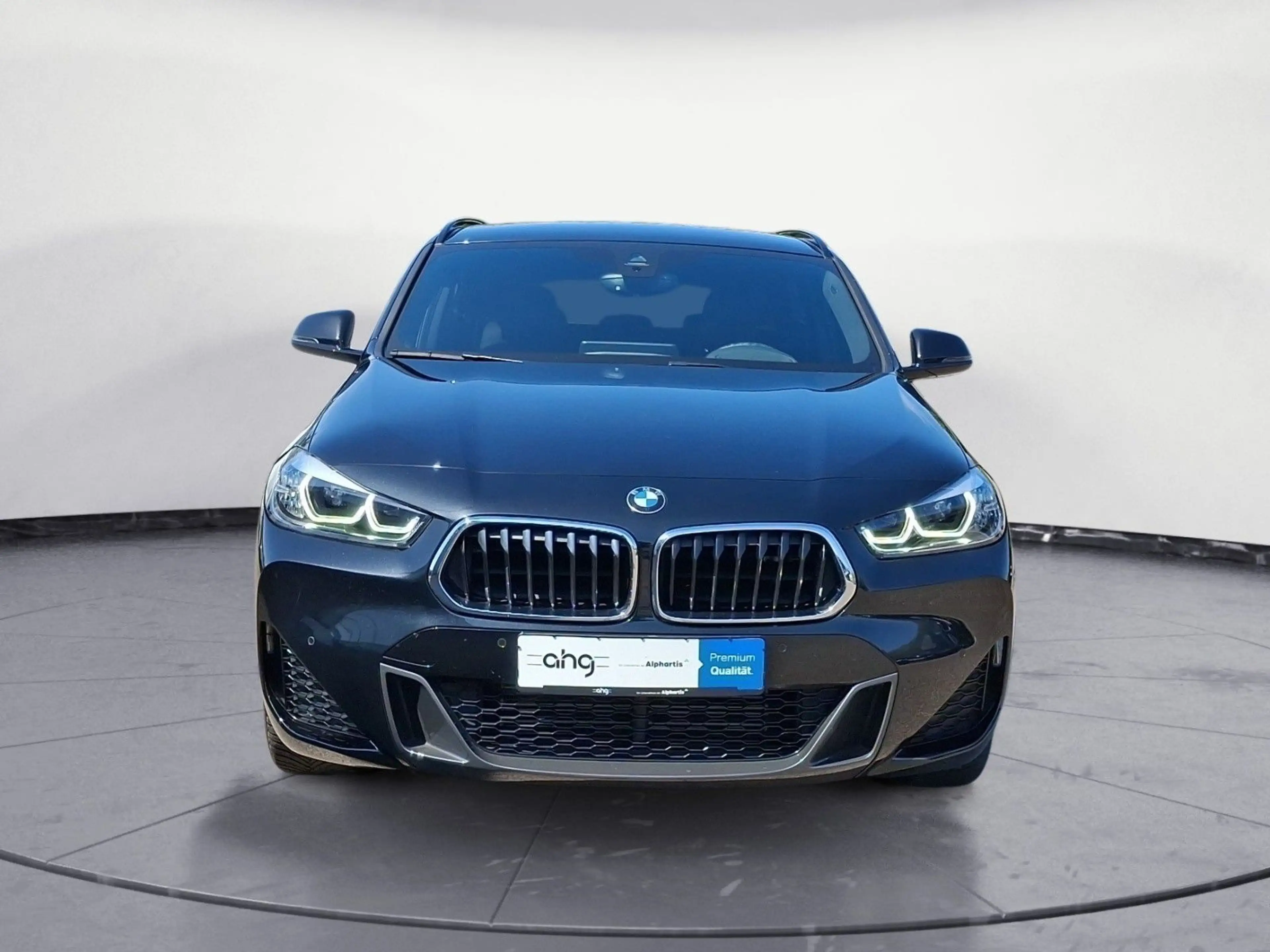 BMW X2 xDrive20d M SPORT Navi Plus Head-Up Driving A — photo 8