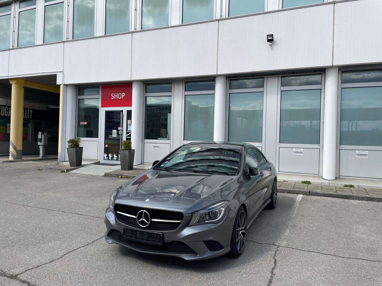 Second hand Mercedes Benz Cla-Class 200
