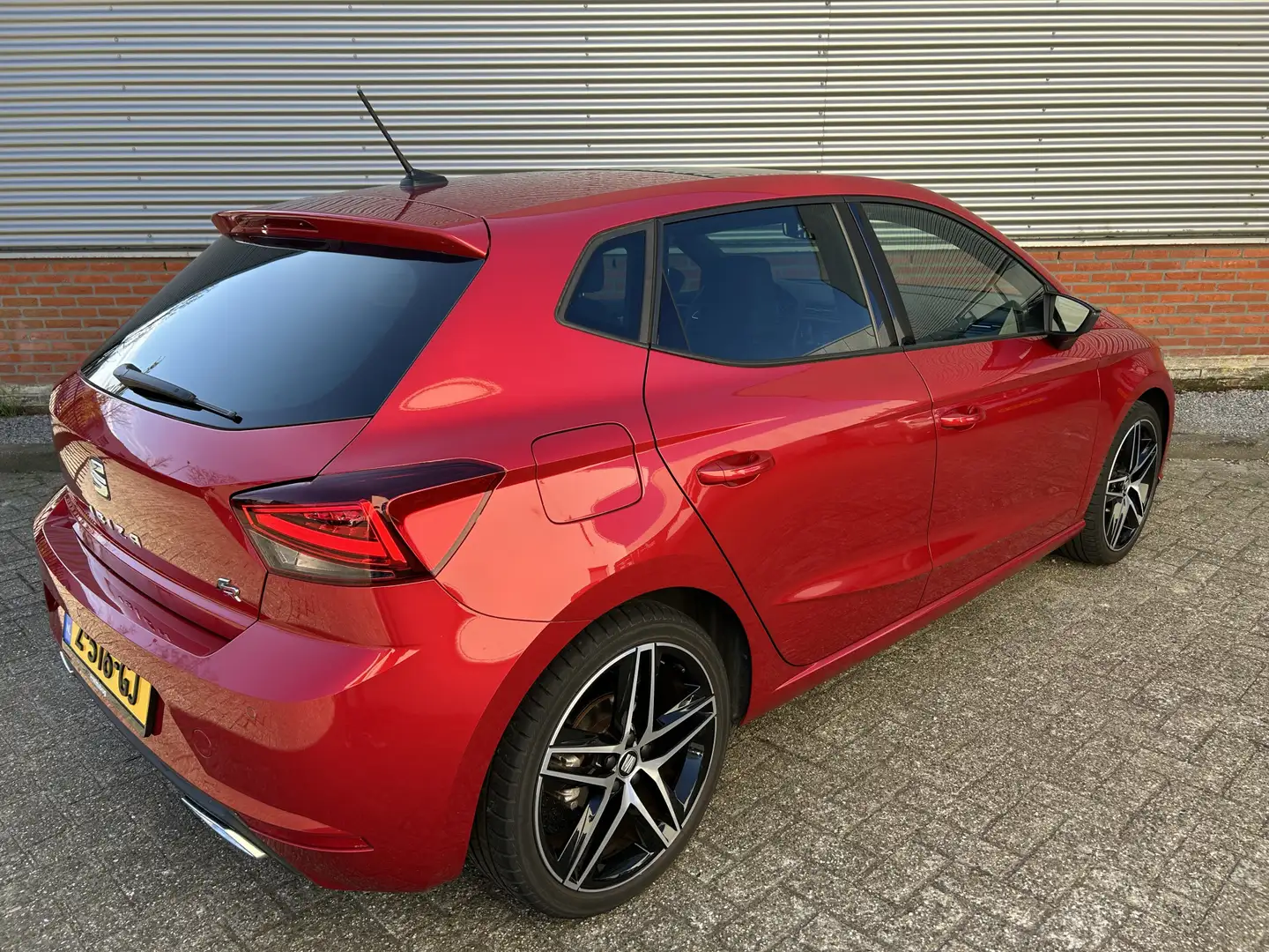SEAT Ibiza 1.0 TSI FR Business Intense | Panoramadak | Beats Rood - 2