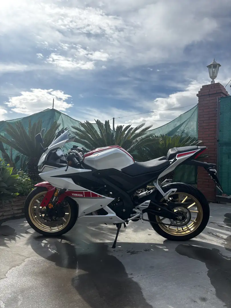 Yamaha YZF-R125 Blanco - 1