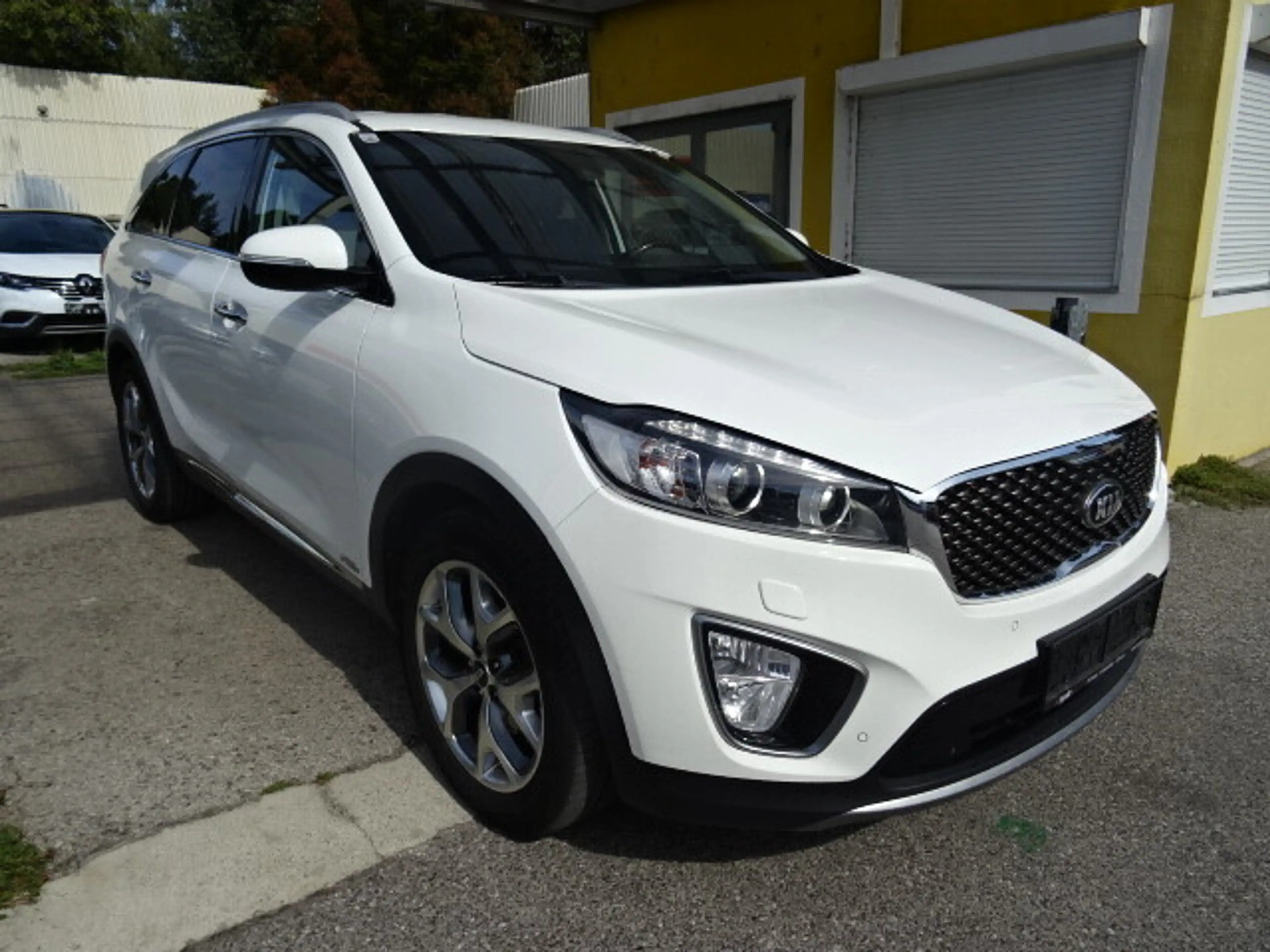 Kia Sorento 2,2 CRDi ISG AWD Gold — photo 3