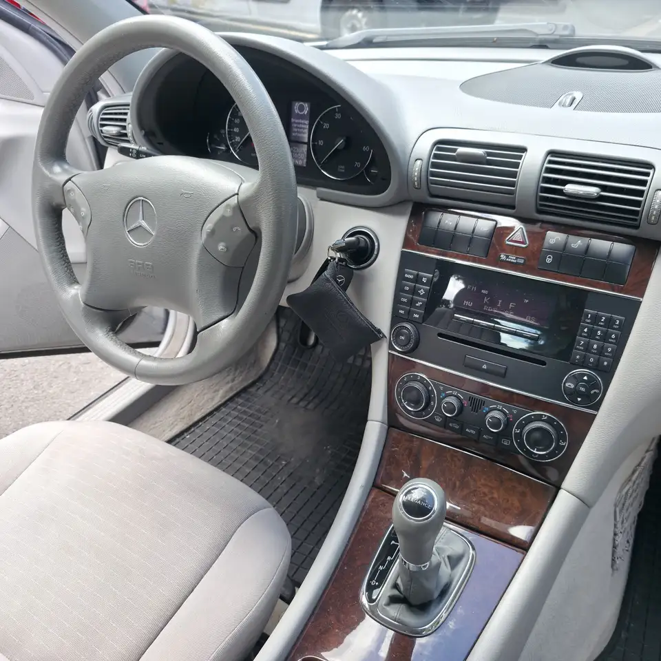 Mercedes-Benz C 240 Elegance, foto 5