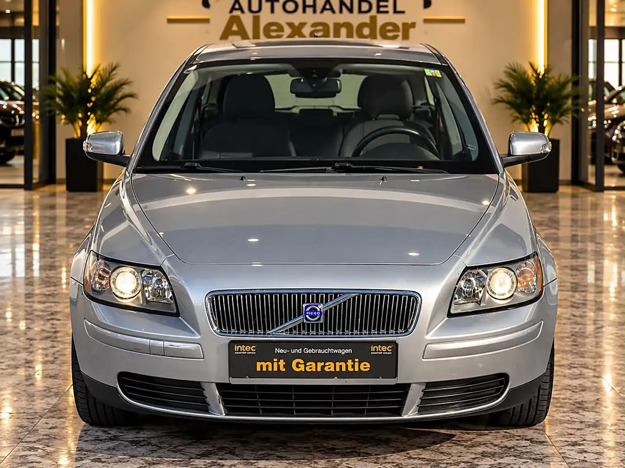 VOLVO V50 - 1.8 125ch - VOLANT EN CUIR