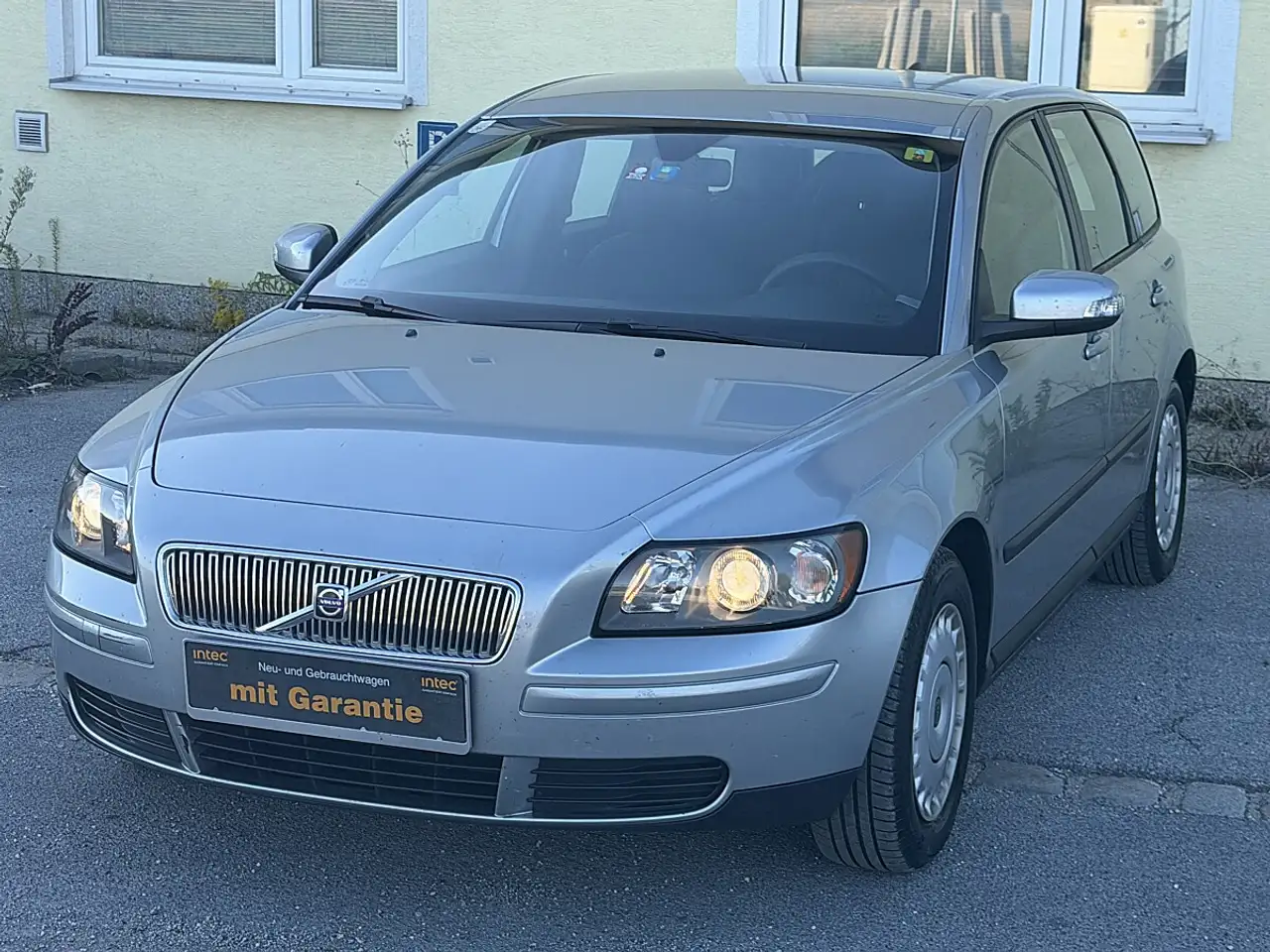 Volvo V50
