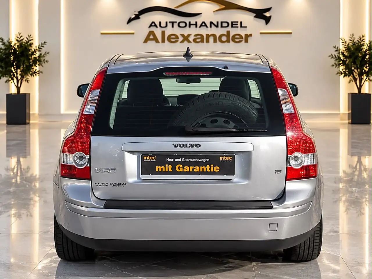 VOLVO V50 - 1.8 125ch - VOLANT EN CUIR