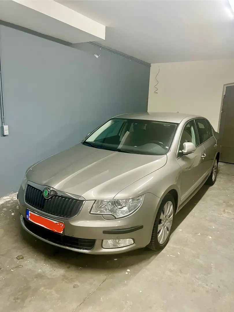 Skoda Superb 1.8 TSI DSG Elegance - 1