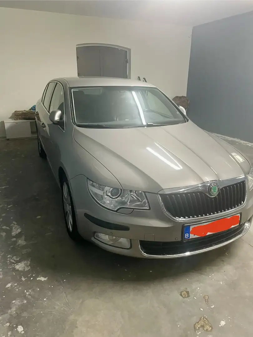 Skoda Superb 1.8 TSI DSG Elegance - 2