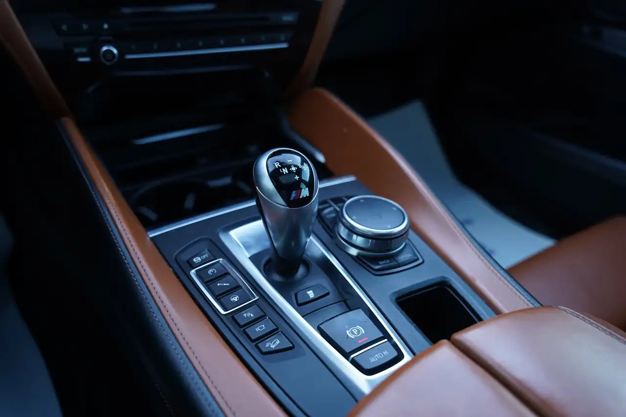 BMW X6 M снимка BMW X6 M