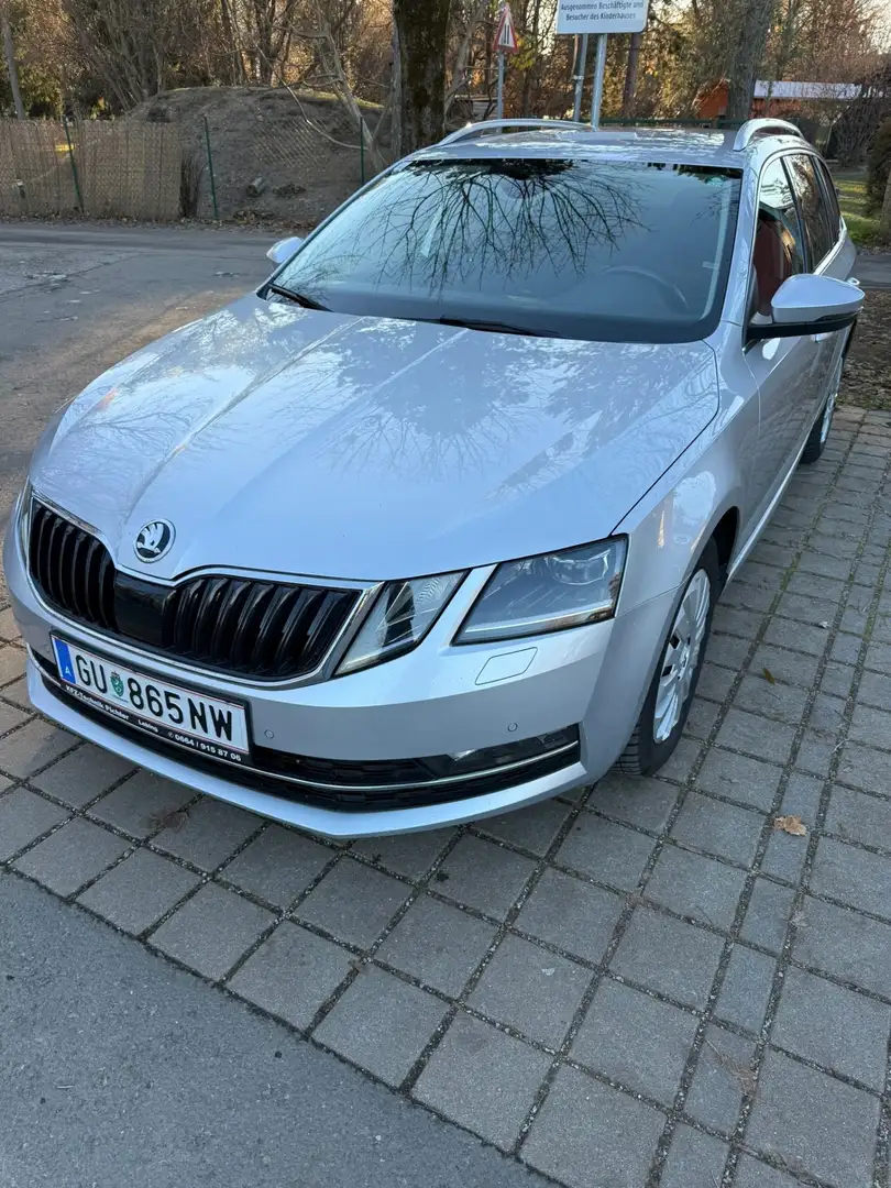 Skoda Octavia Combi 2,0 TDI Style DSG - 1