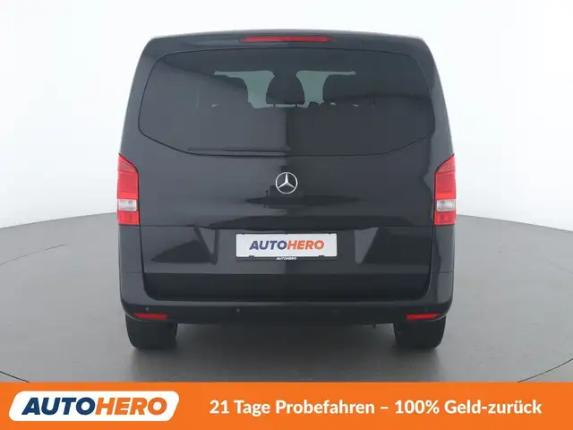 Mercedes-Benz Vito view 5