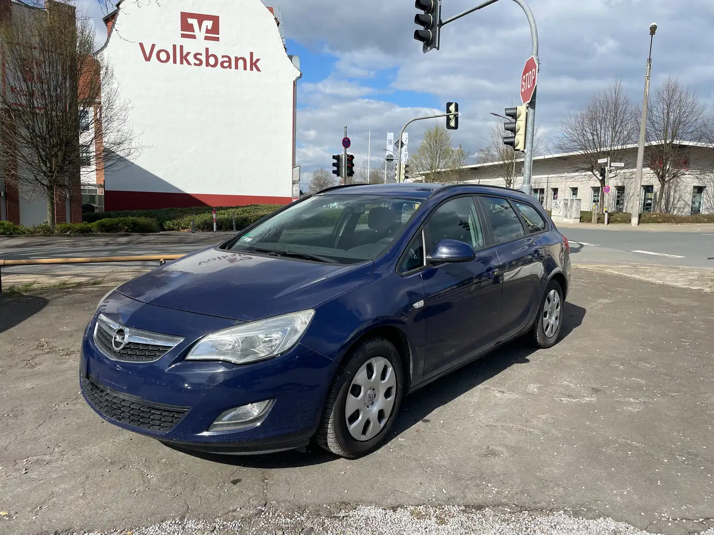 Opel Astra *EXPORT*TÜV/AU 08/2026*TEMPOMAT*KLIMATRONIC* Schwarz - 1