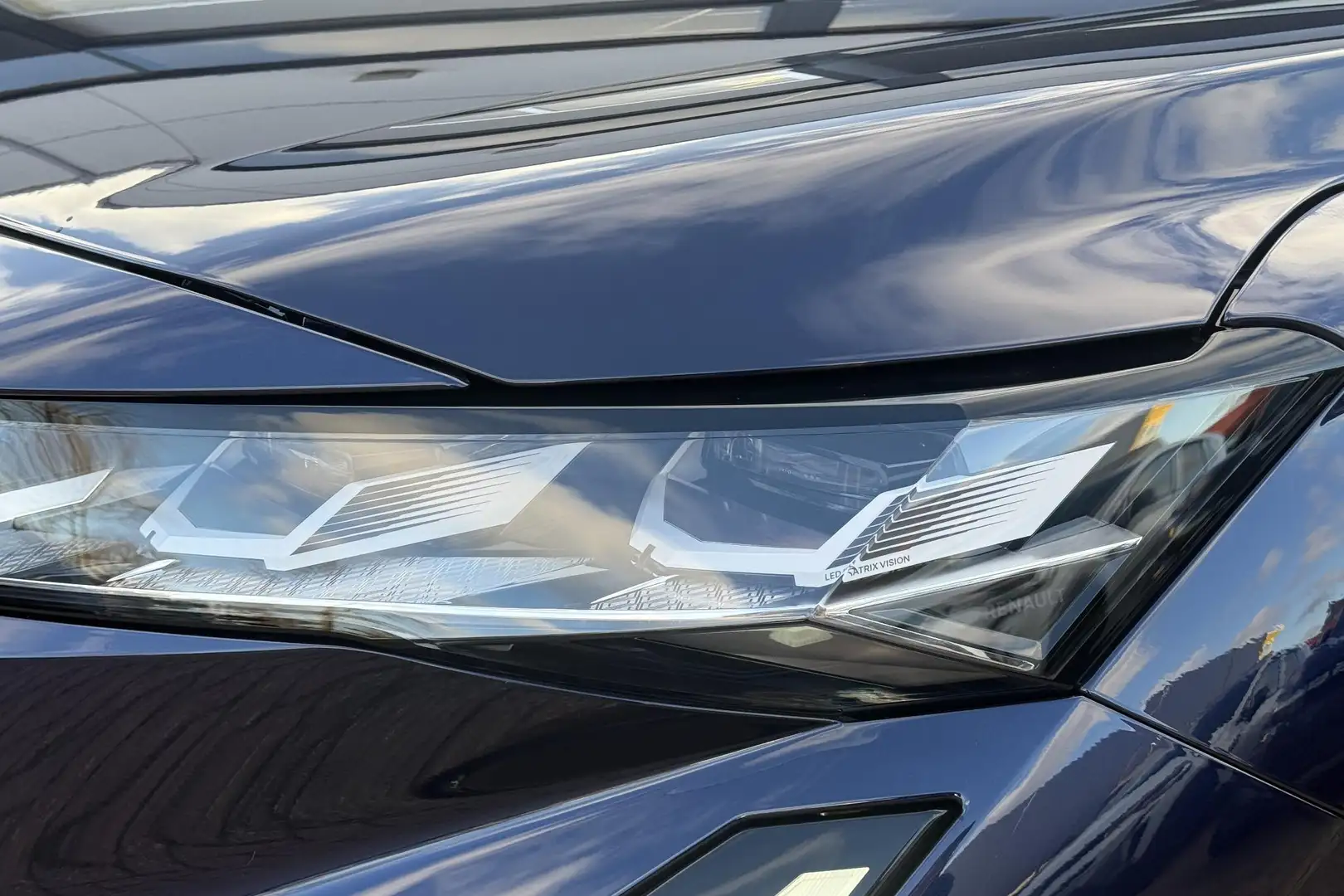 Renault Espace E-Tech full hybrid 200 Iconic 7 personen Pack Ligh Blau - 2