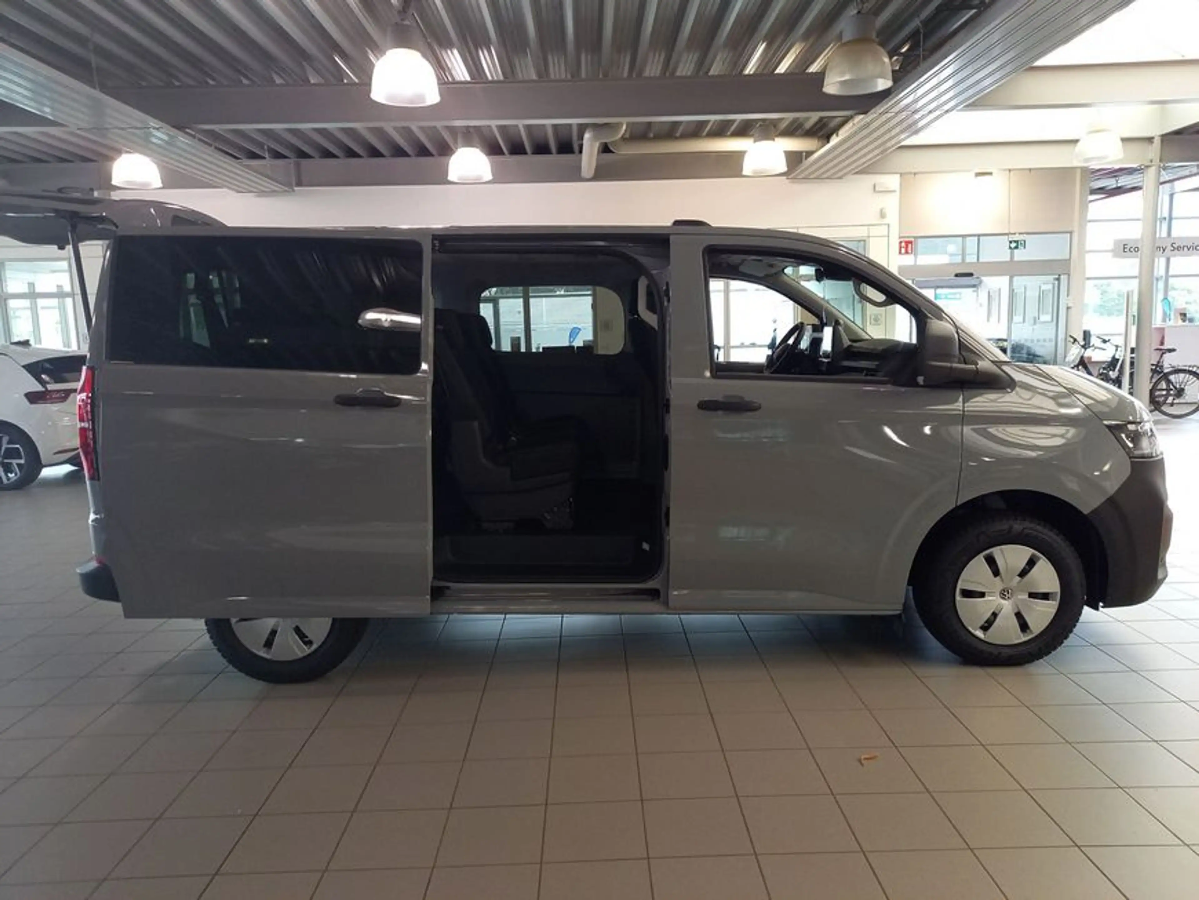 Volkswagen Transporter Transporter Kombi 2,0 l TDI AHK PDC Kamera LED — photo 15