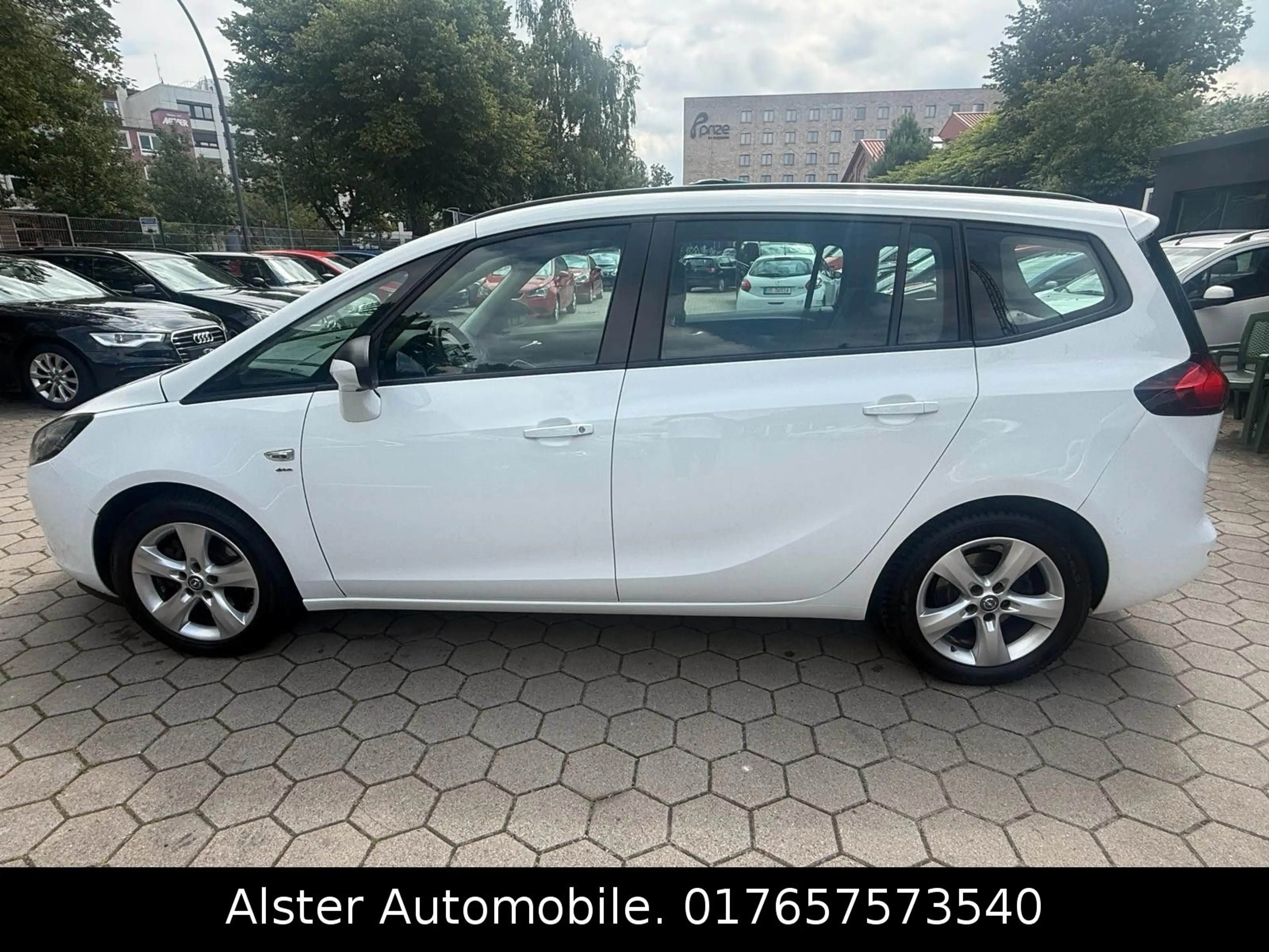 Opel Zafira C Tourer Drive,Klimaautomatik,Navi — photo 10