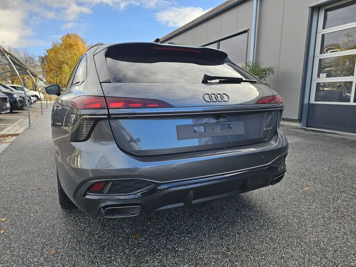 Audi A6 Avant e-hybrid quattro edition one *FULL* Schwarz - 2