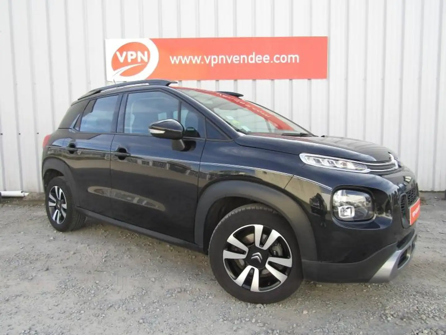 Citroen C3 Aircross BlueHDi 120ch S\u0026S Shine EAT6 Noir - 1