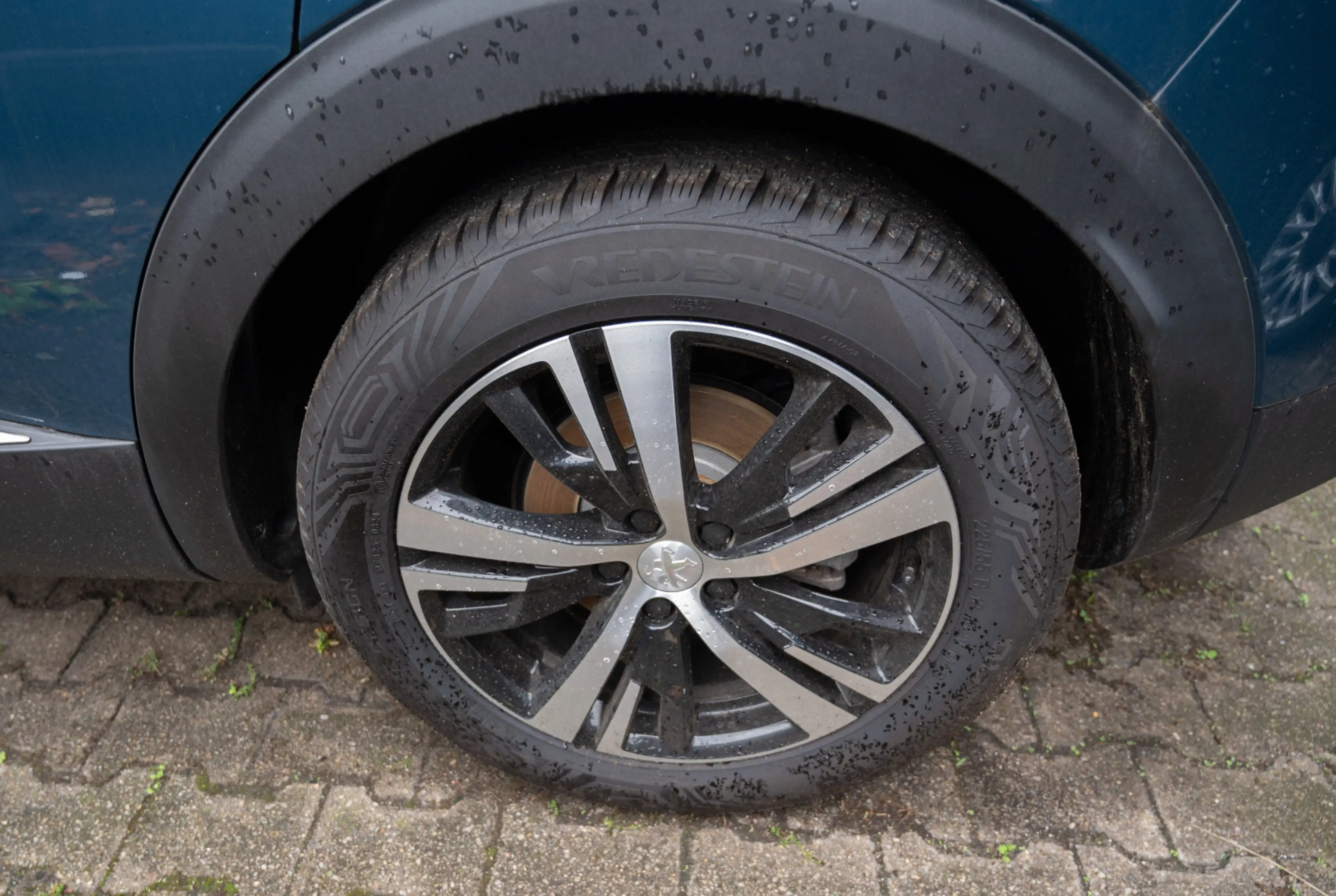 Peugeot 3008 GT 1.2 Hybrid 136 e-DSC6 *GW-TOP-DEAL* *INVENTUR-SALE* — photo 13