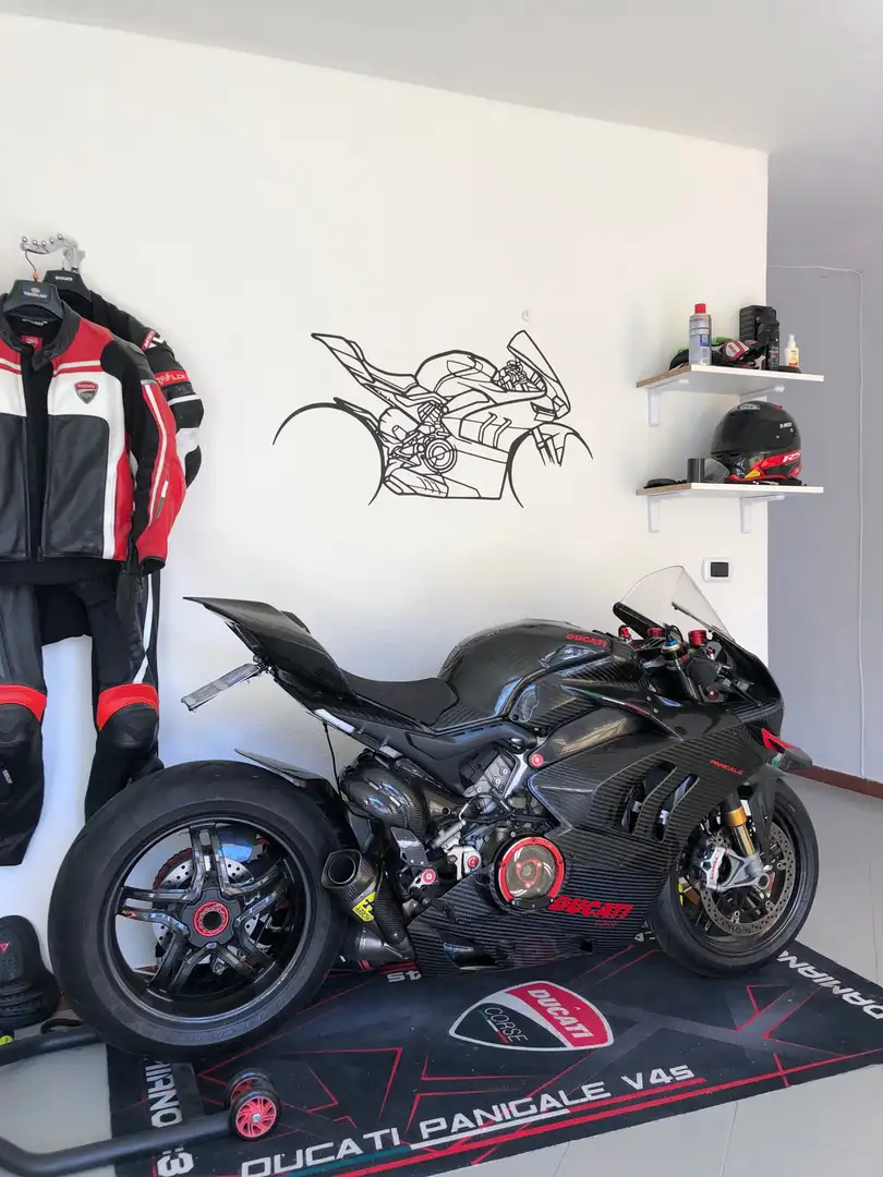 Ducati Panigale V4 S Full Carbon - 1