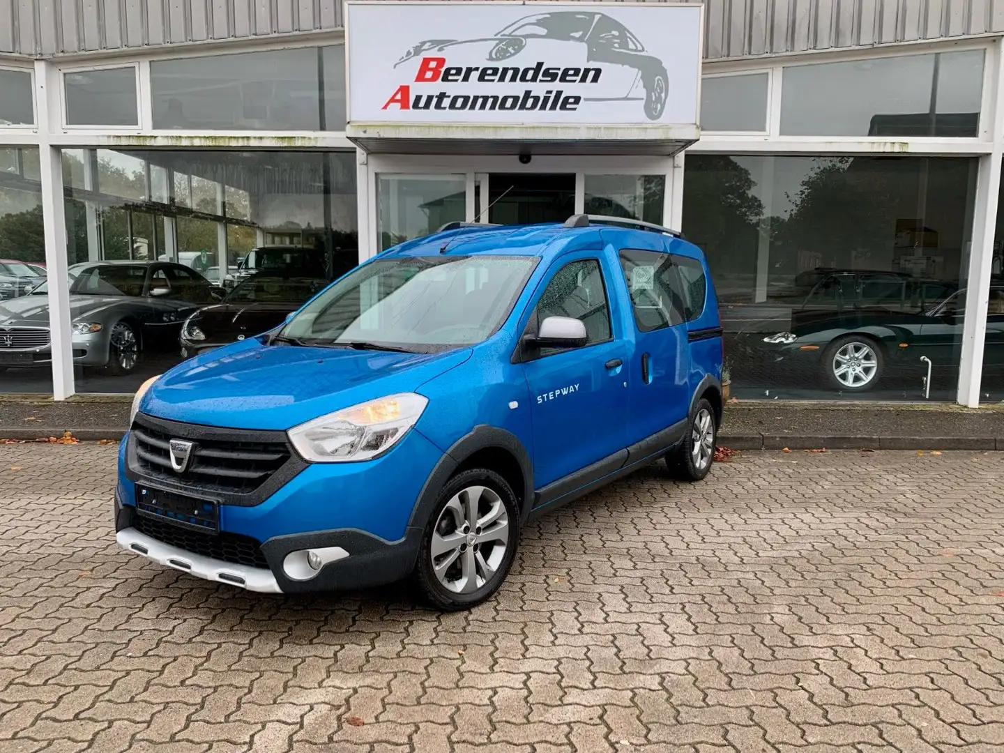 Dacia Dokker DOKKER STEPWAY/NAVI/KLIMA/PDC/2.HD/2X SCHIEBETÜR Blau - 1
