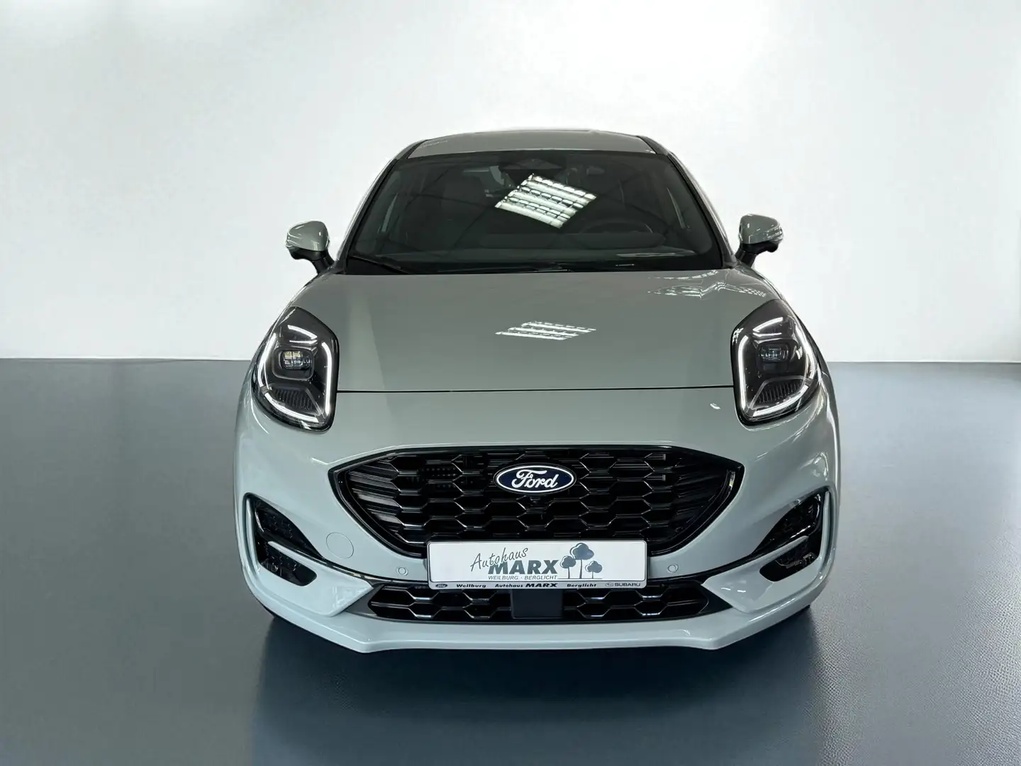 Ford Puma ST-Line X Grau - 2