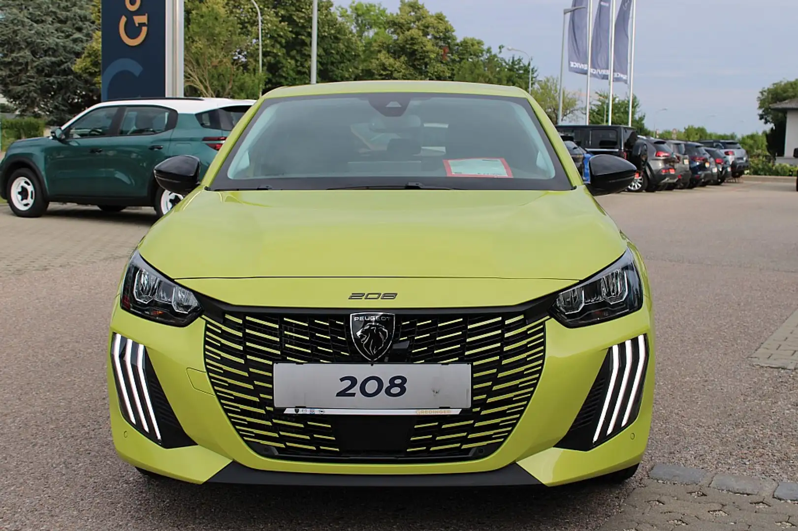 Peugeot 208 PureTech 100 S&S Allure Gelb - 2