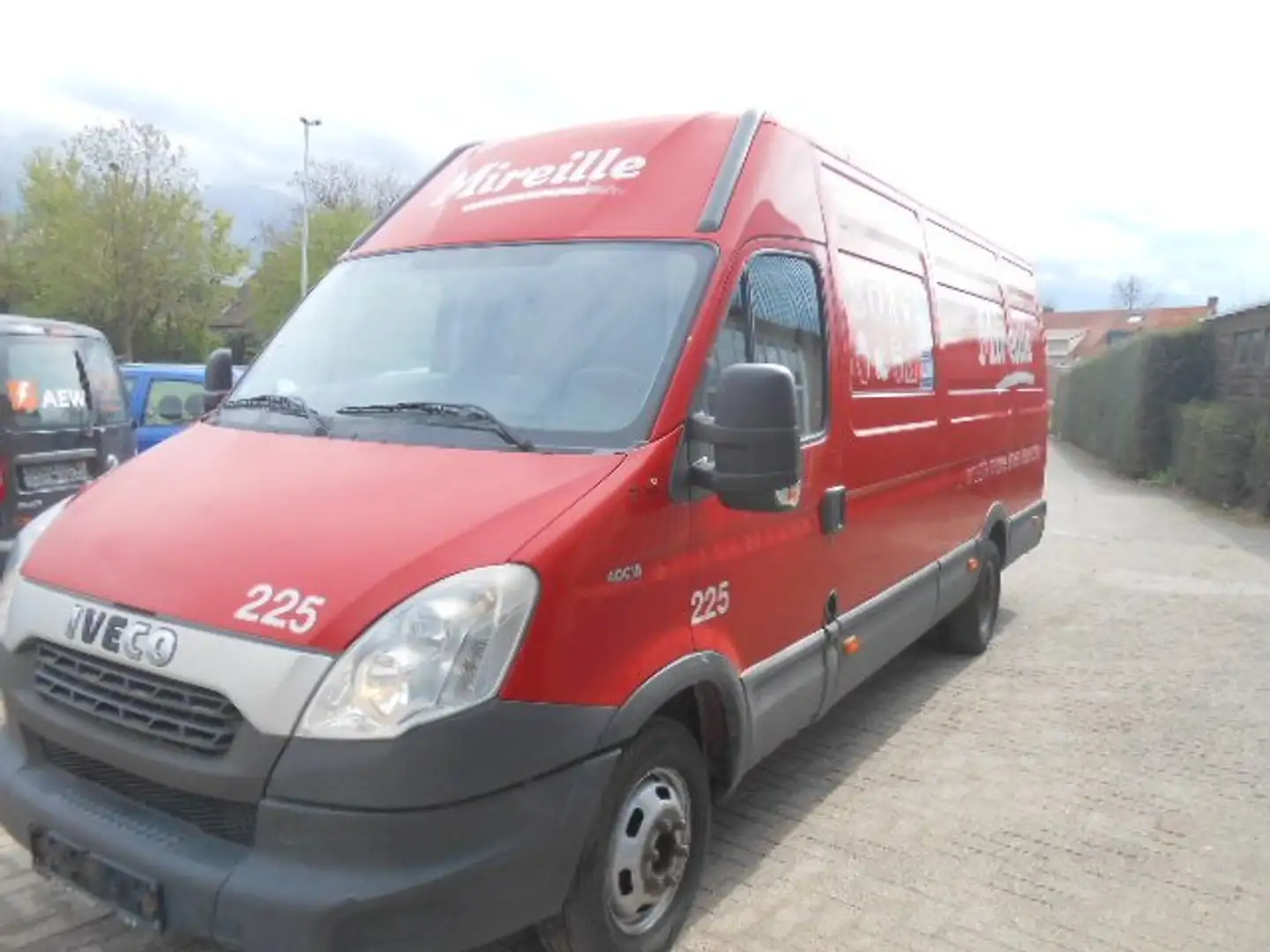 Iveco Daily 40c15 3.0 107 kw maxi automaat Red - 1