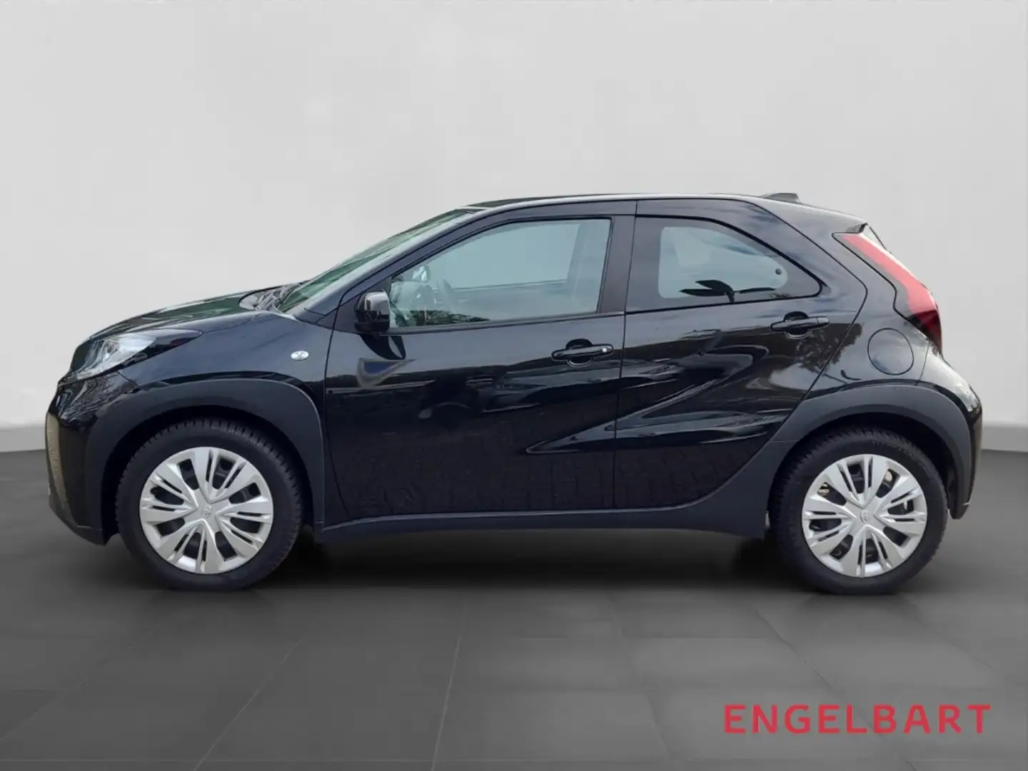 Toyota Aygo X Play Apple CarPlay Android Auto Tempomat Klimaanla Schwarz - 2