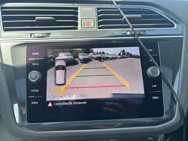 Volkswagen Tiguan view 6
