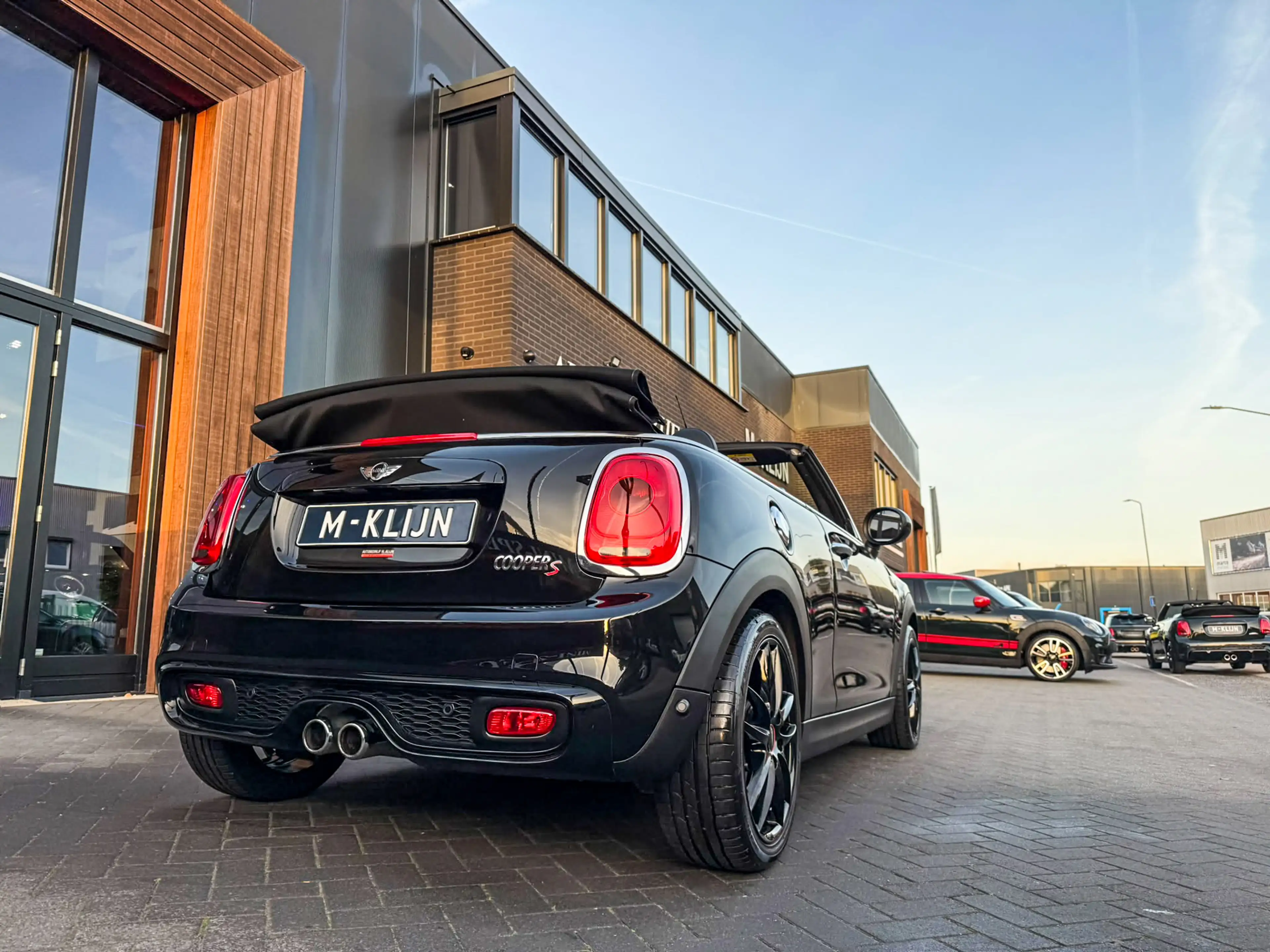 MINI Cooper S Cabrio 2.0 Chili Serious Business 192pk/Leer/Navi/Airco/T — photo 25