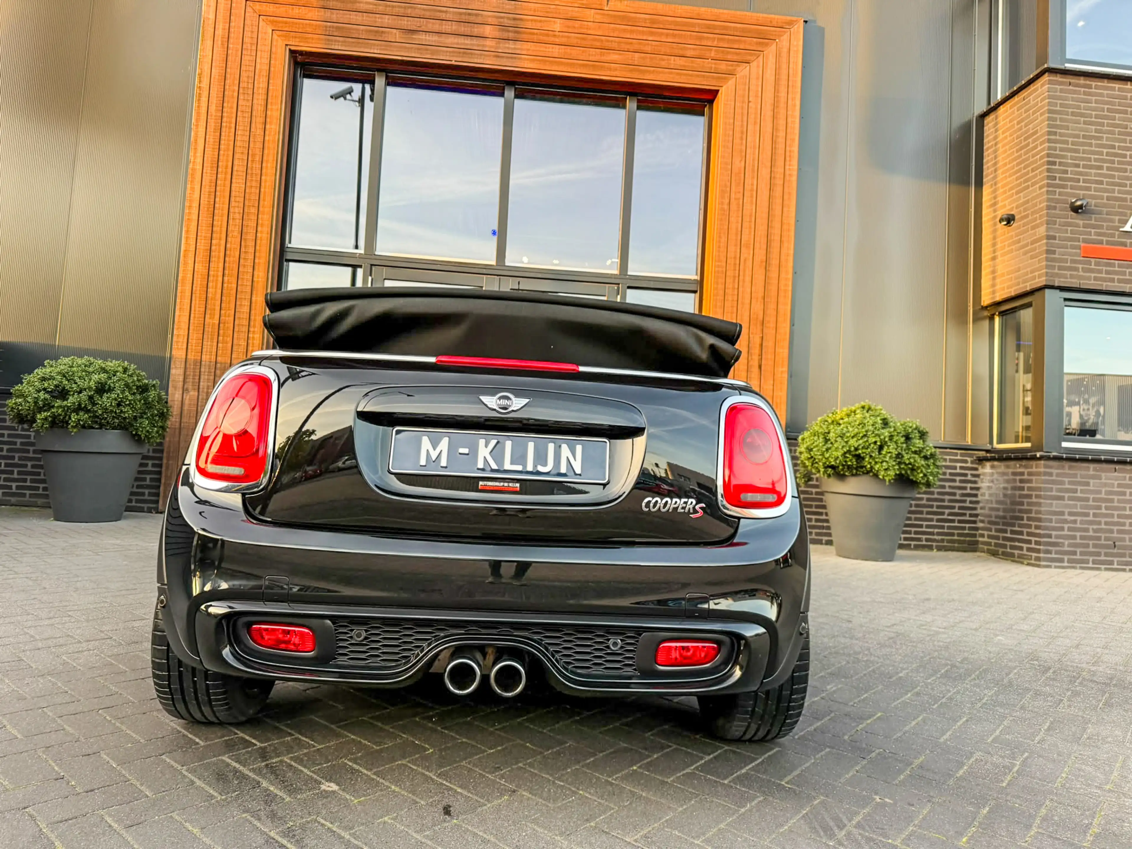 MINI Cooper S Cabrio 2.0 Chili Serious Business 192pk/Leer/Navi/Airco/T — photo 31