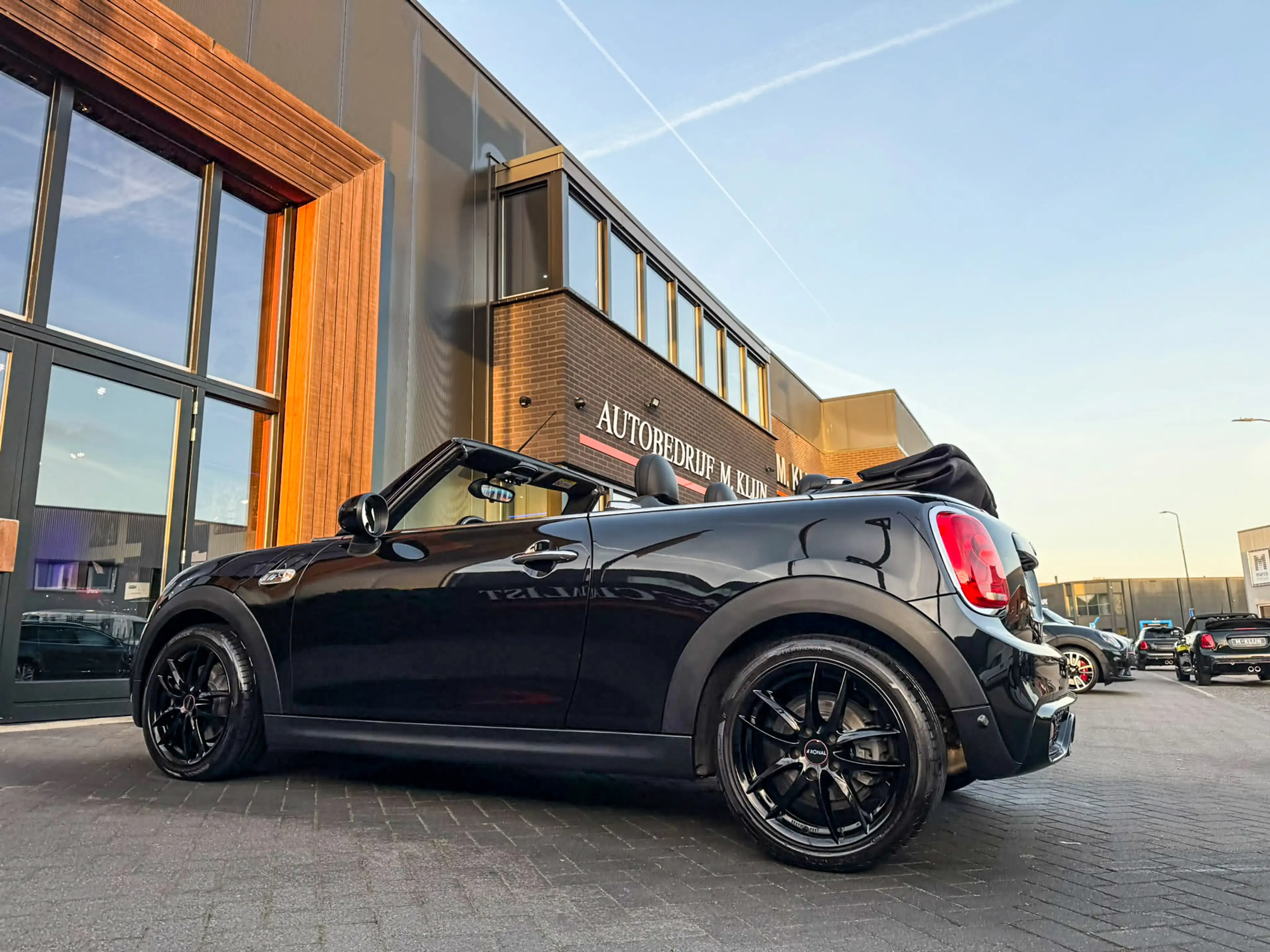 MINI Cooper S Cabrio 2.0 Chili Serious Business 192pk/Leer/Navi/Airco/T — photo 33