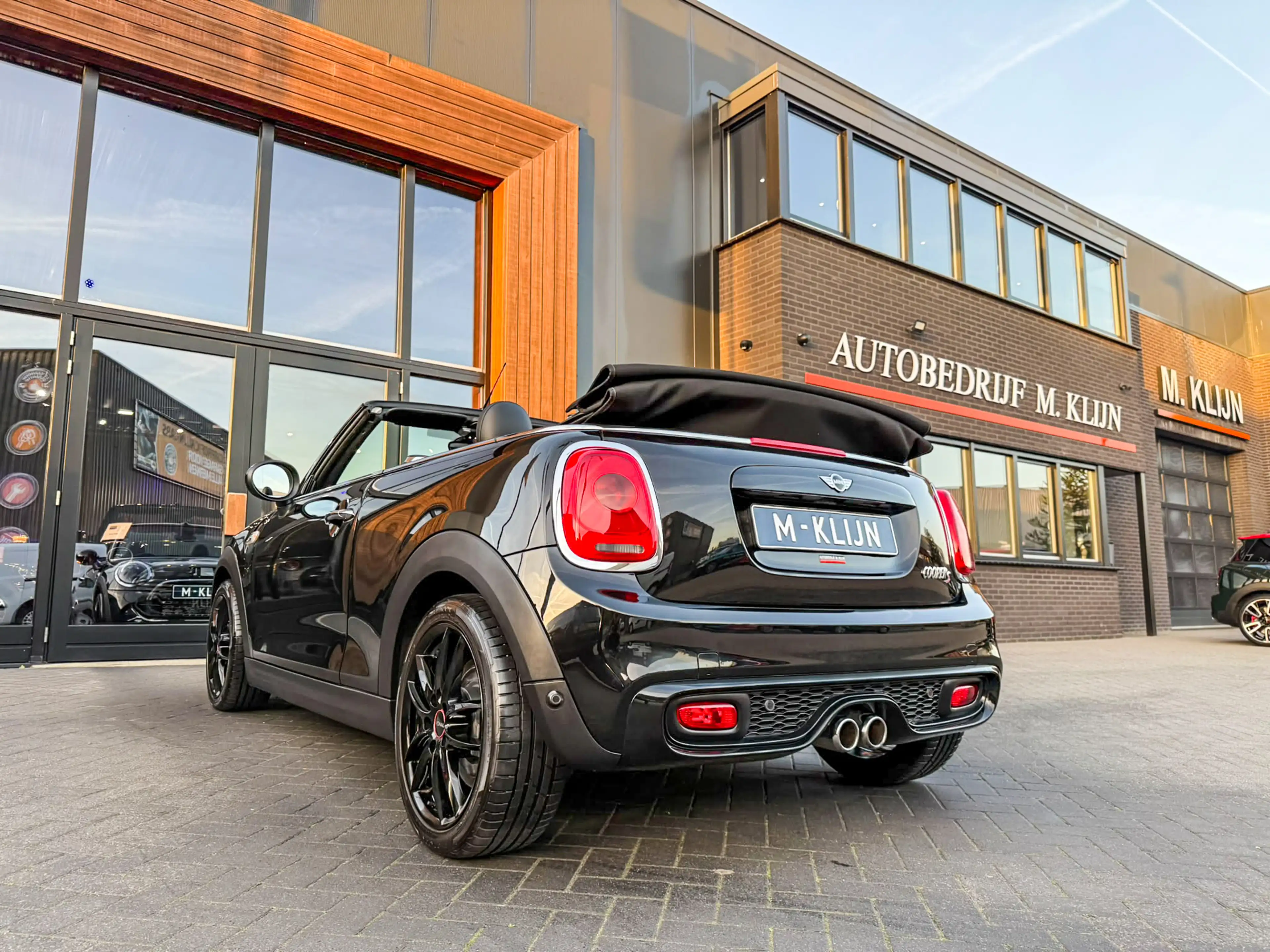 MINI Cooper S Cabrio 2.0 Chili Serious Business 192pk/Leer/Navi/Airco/T — photo 9