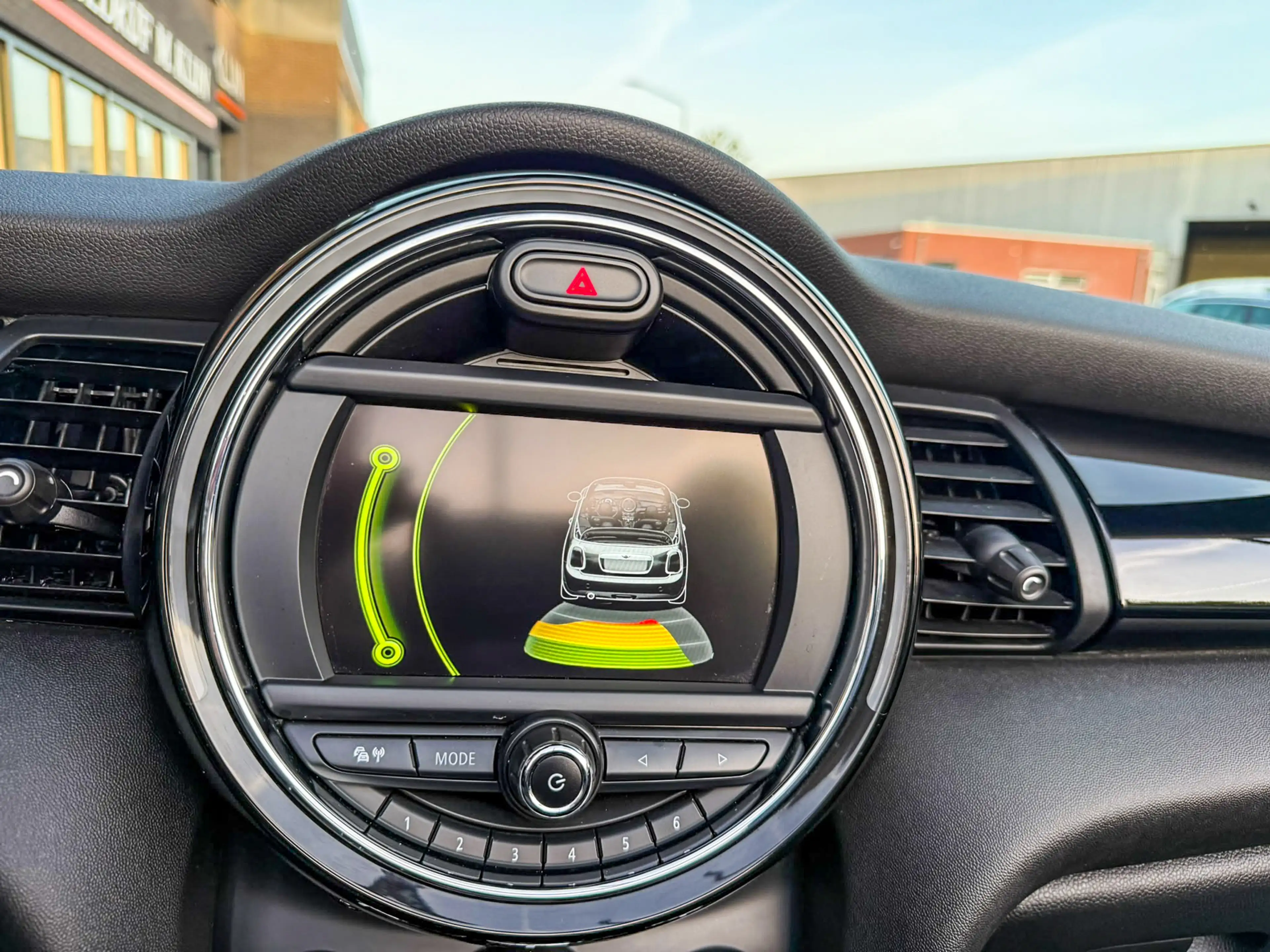 MINI Cooper S Cabrio 2.0 Chili Serious Business 192pk/Leer/Navi/Airco/T — photo 8