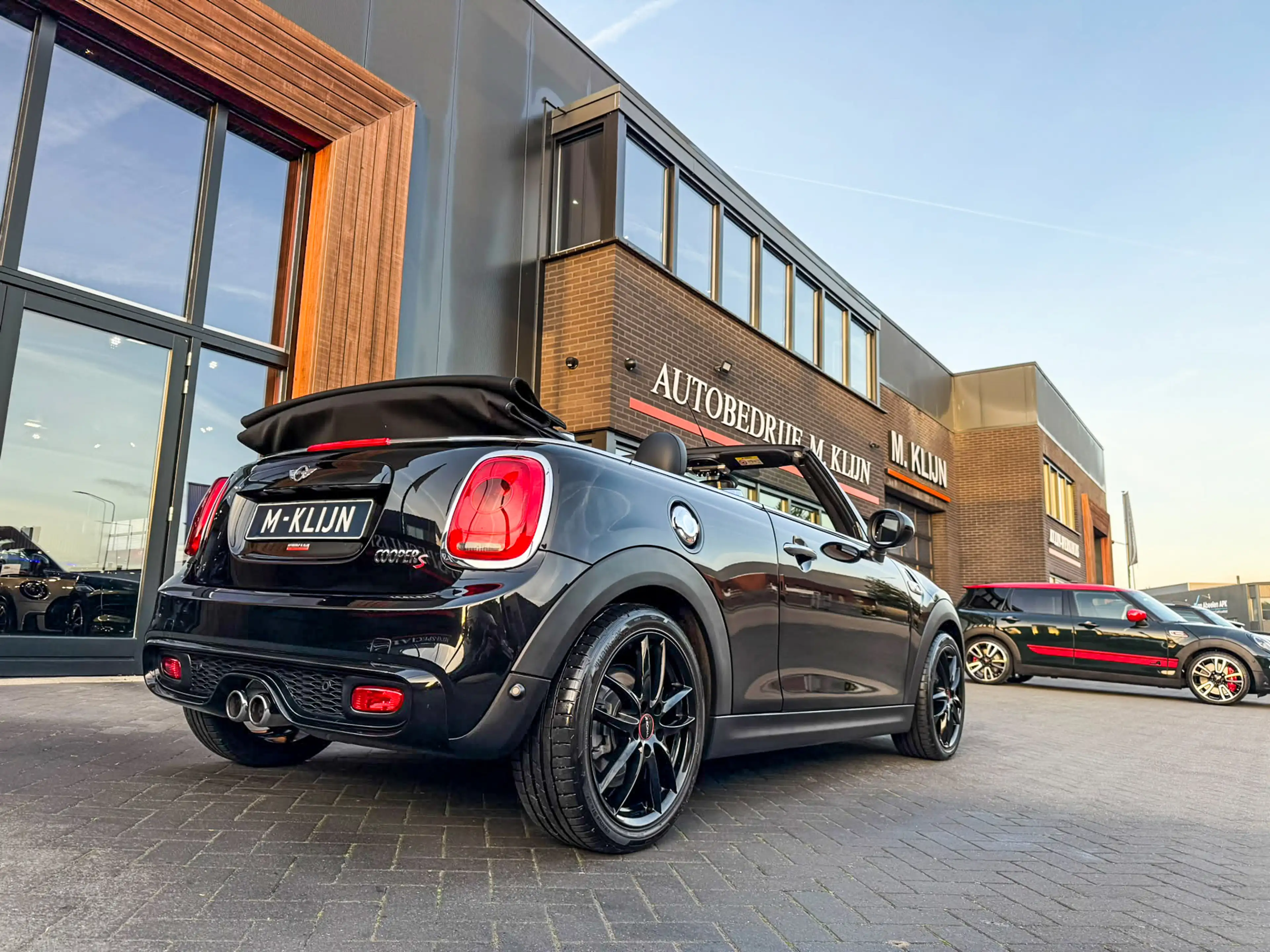 MINI Cooper S Cabrio 2.0 Chili Serious Business 192pk/Leer/Navi/Airco/T — photo 15