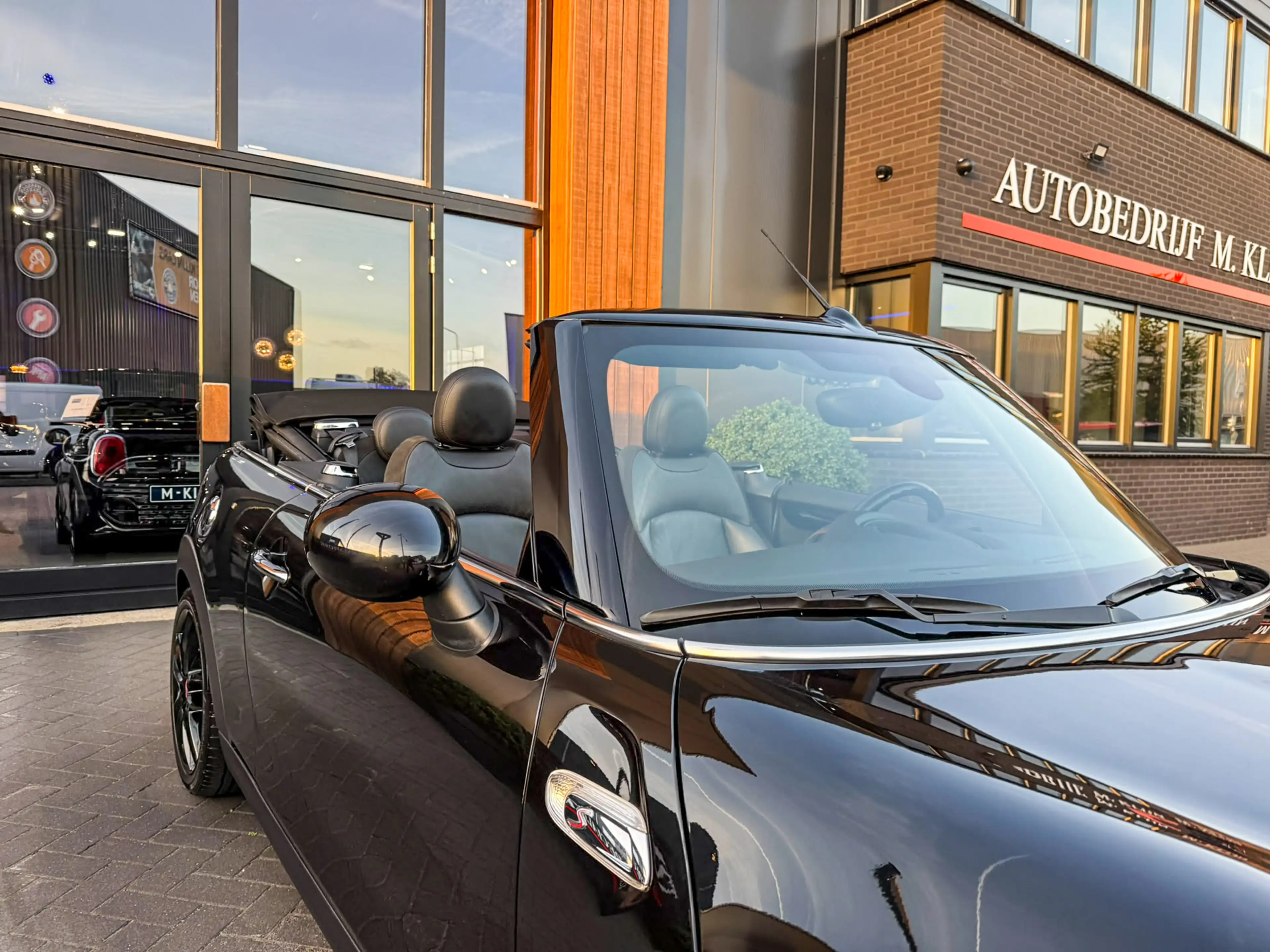 MINI Cooper S Cabrio 2.0 Chili Serious Business 192pk/Leer/Navi/Airco/T — photo 32
