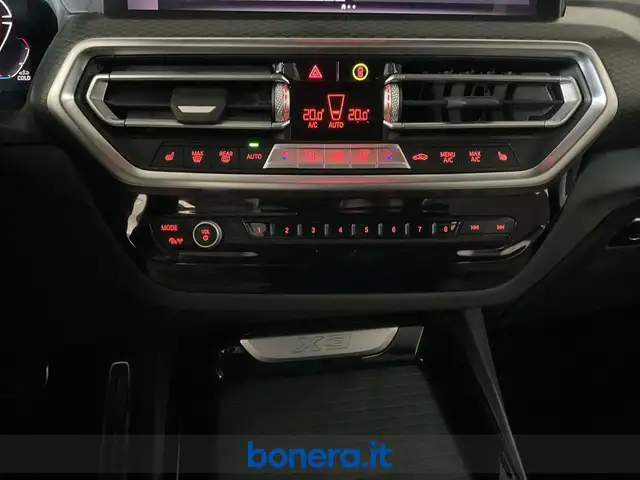 BMW X3 view 26