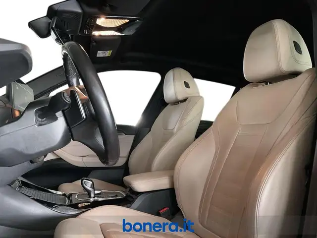 BMW X3 view 15