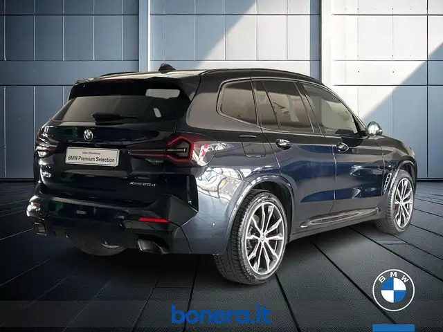 BMW X3 view 6
