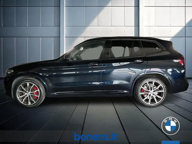 BMW X3 view 9