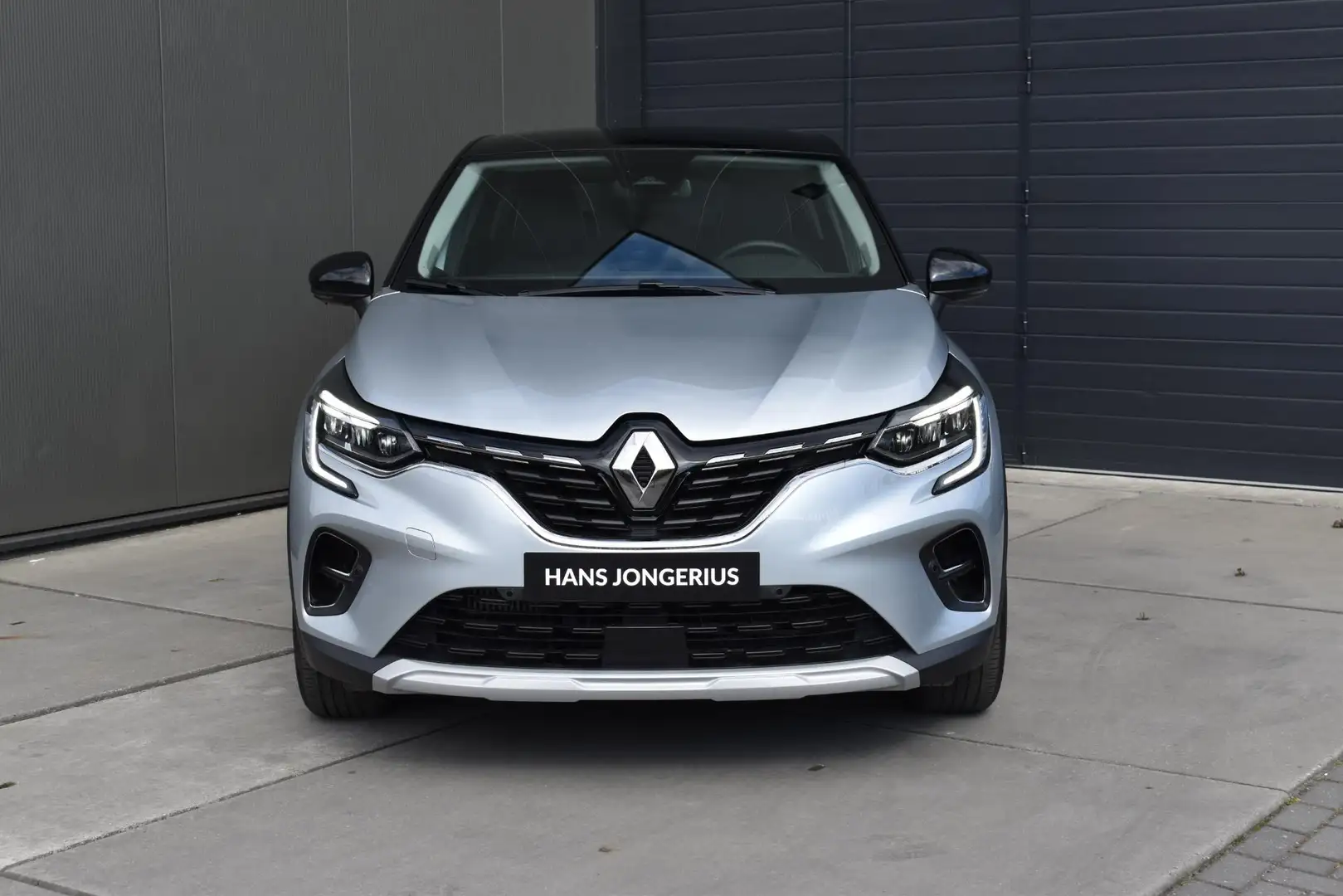 Renault Captur TCe 140 EDC Techno | AUTOMAAT | CAMERA | NAVI | CR Grijs - 2