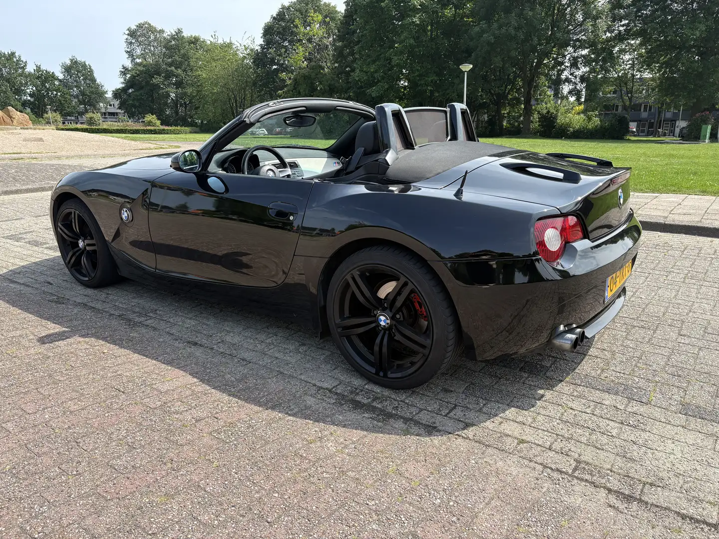BMW bmw z4 2.2i Černá - 2