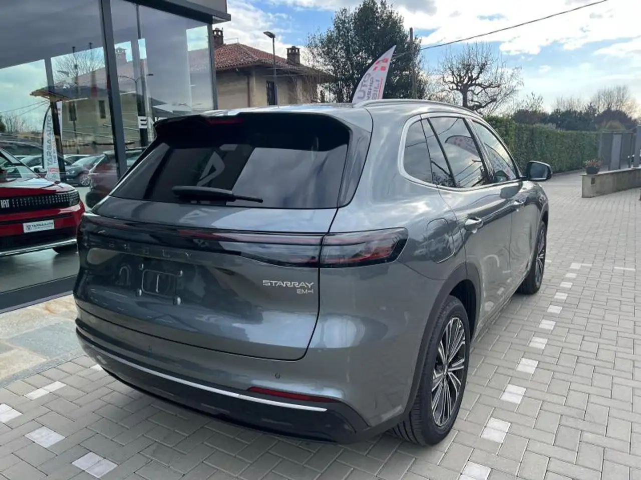 Geely Starray EM-i 2026