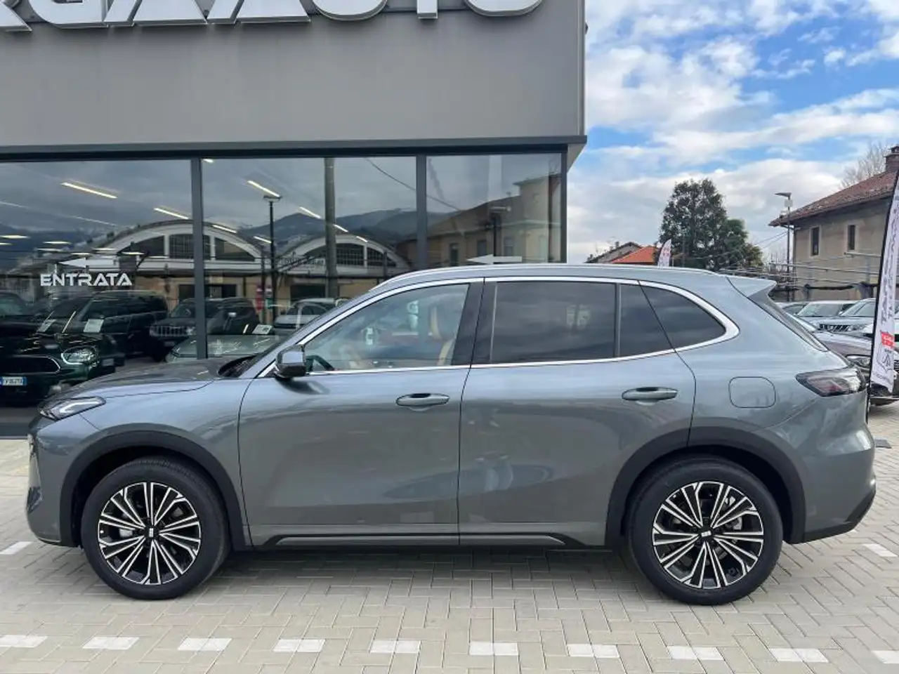 Geely Starray EM-i 2026 — фото 20