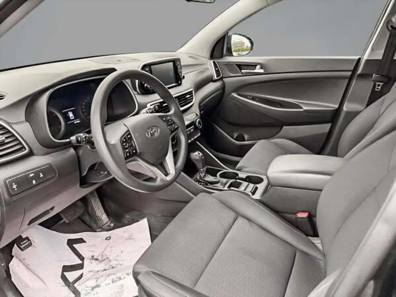 Hyundai TUCSON снимка Hyundai TUCSON