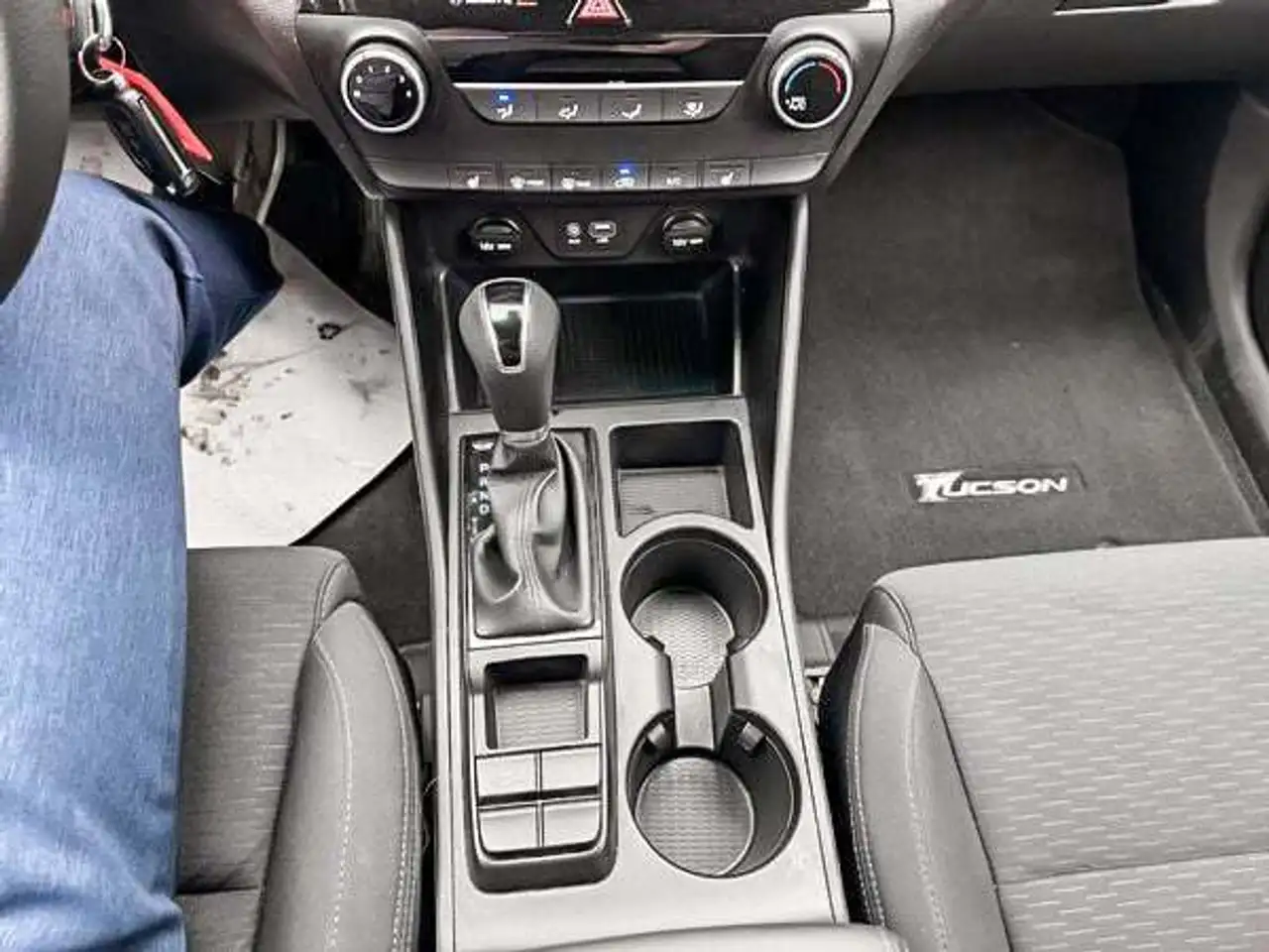 Hyundai TUCSON снимка Hyundai TUCSON