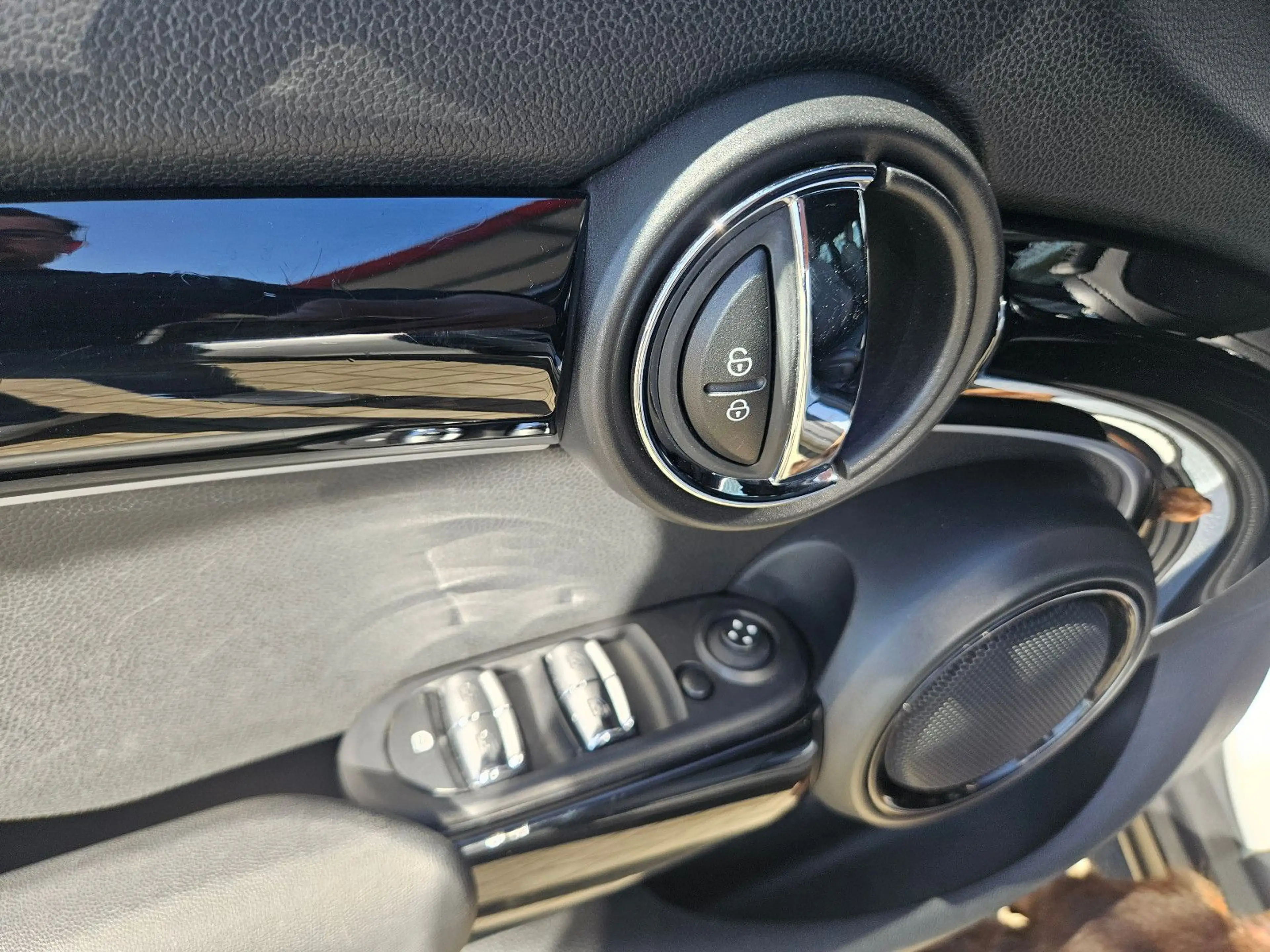 MINI Cooper SD Mini 5-trg. Cooper SD — photo 12