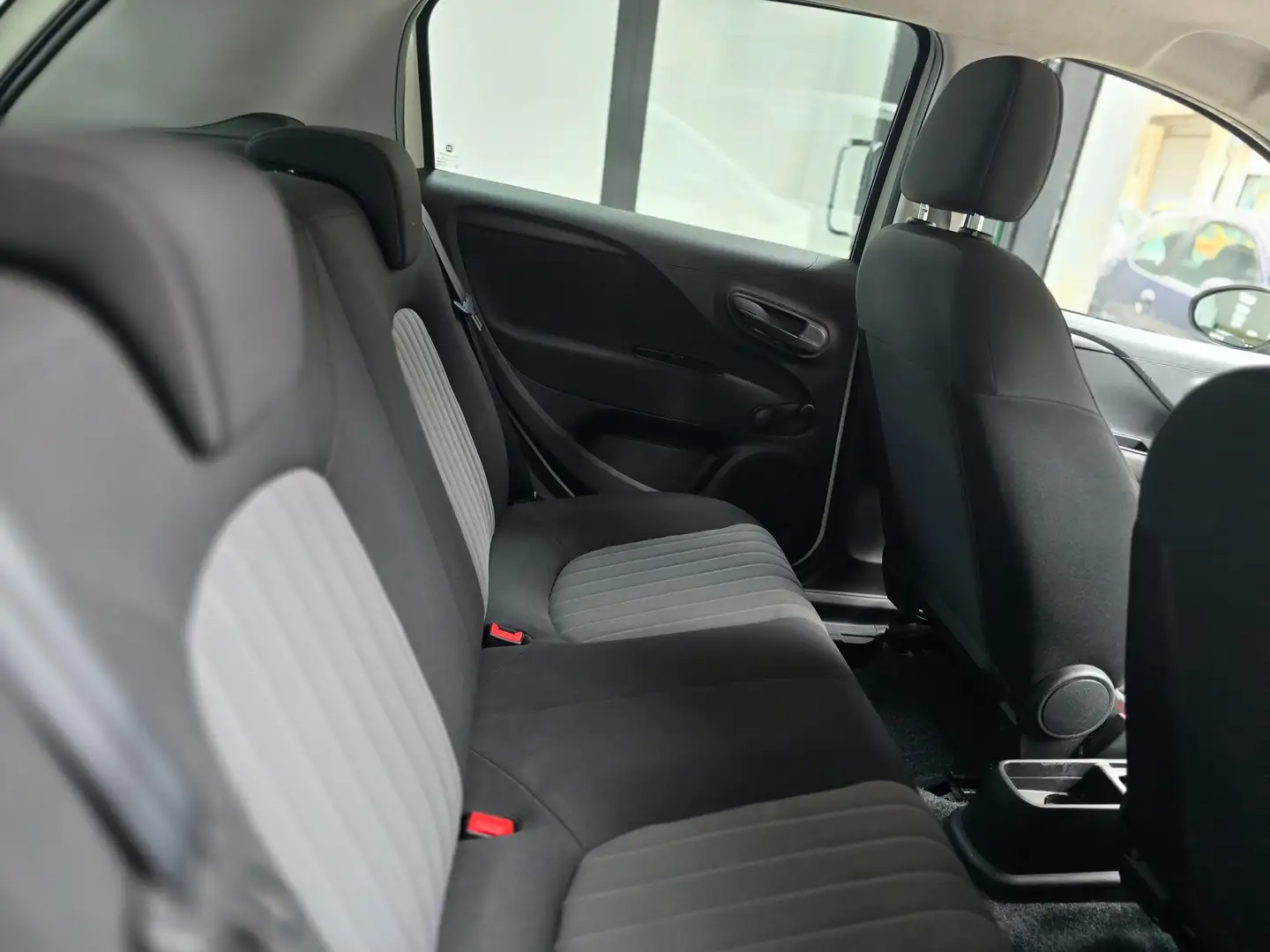 Fiat Punto 5p 1.3 mjt Lounge s Bianco - 2