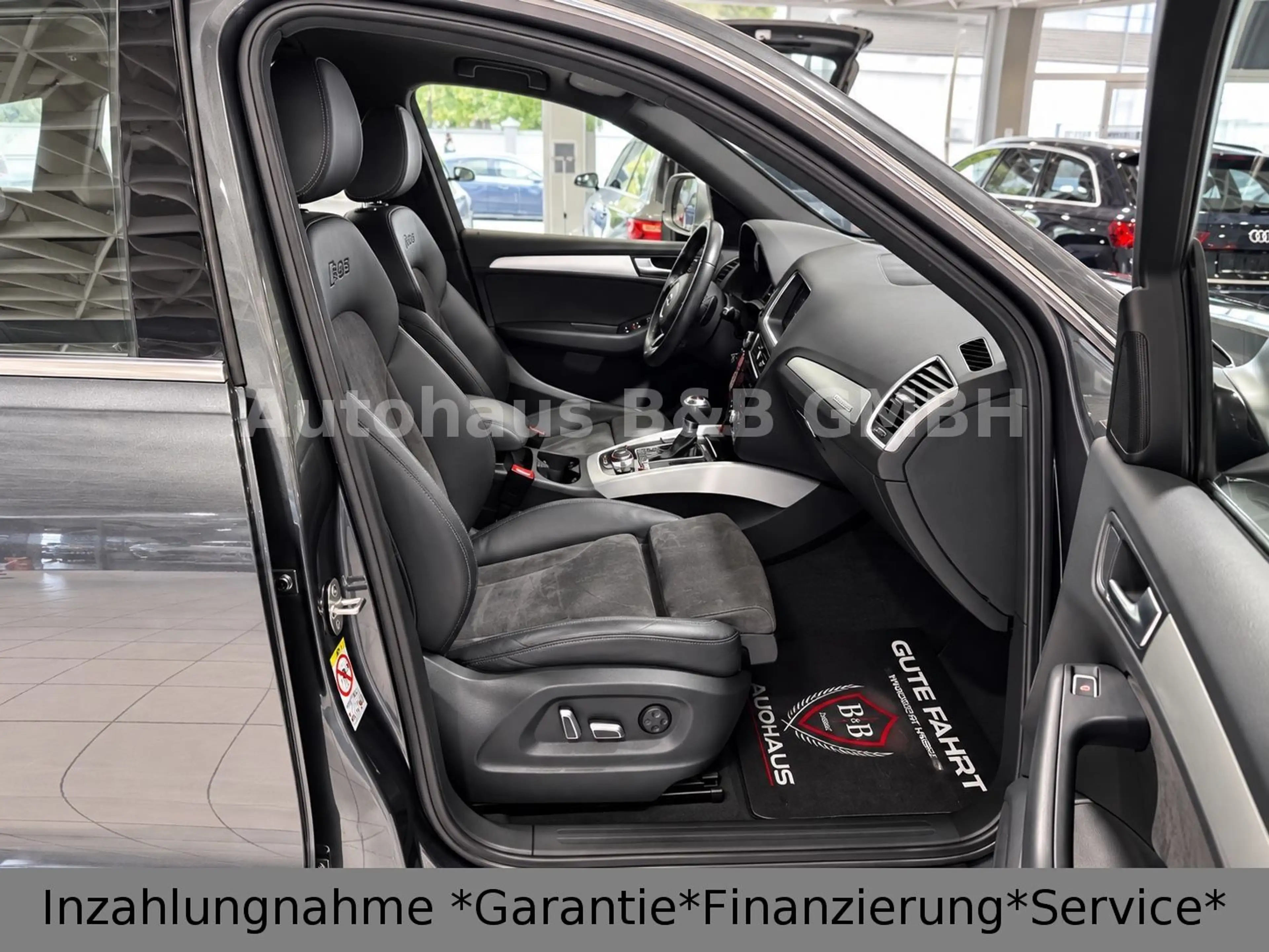 Audi SQ5 3.0 TDI Quattro*2.HD*Scheckheft*Xenon*AHK* — photo 12