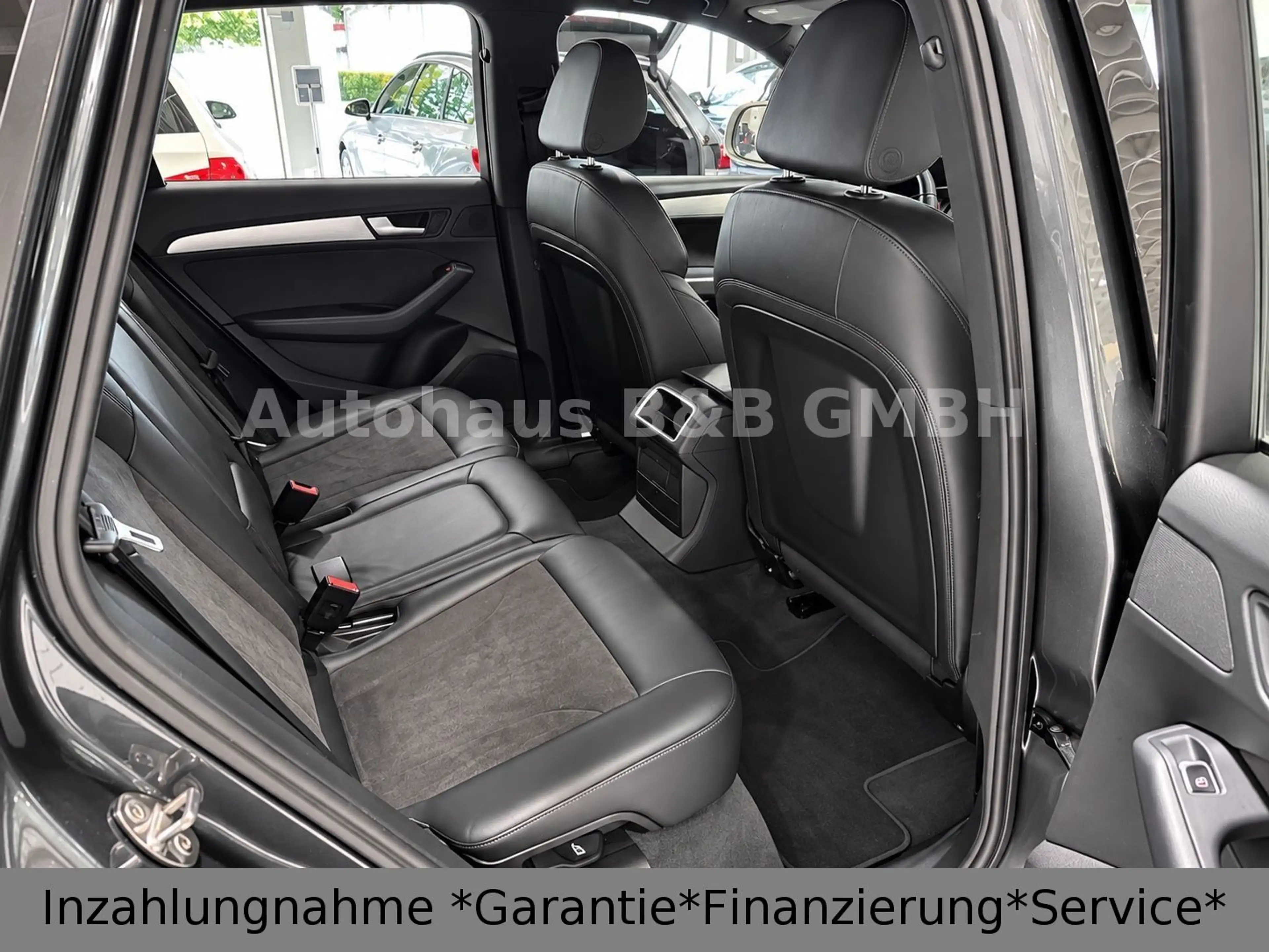 Audi SQ5 3.0 TDI Quattro*2.HD*Scheckheft*Xenon*AHK* — photo 11